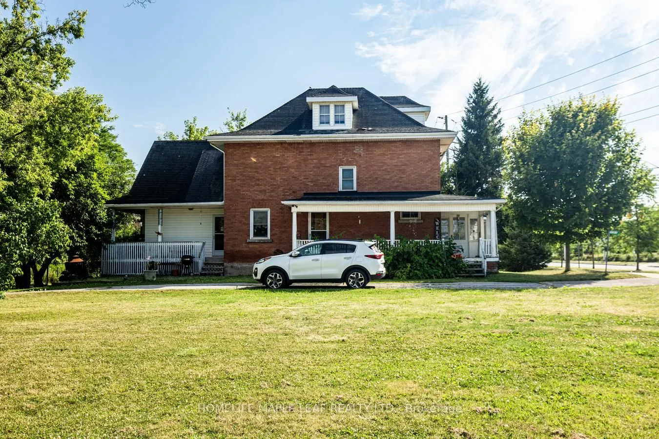 6830 Main Street W
