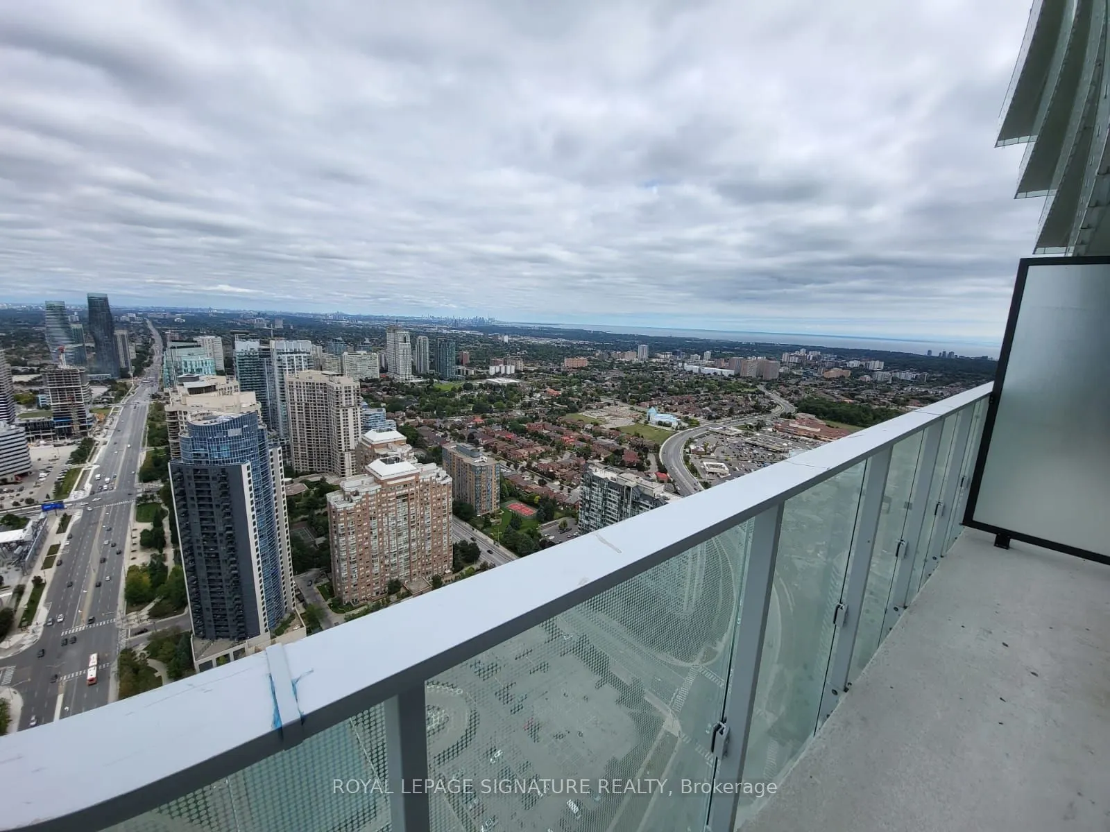 3900 Confederation Parkway, #4711