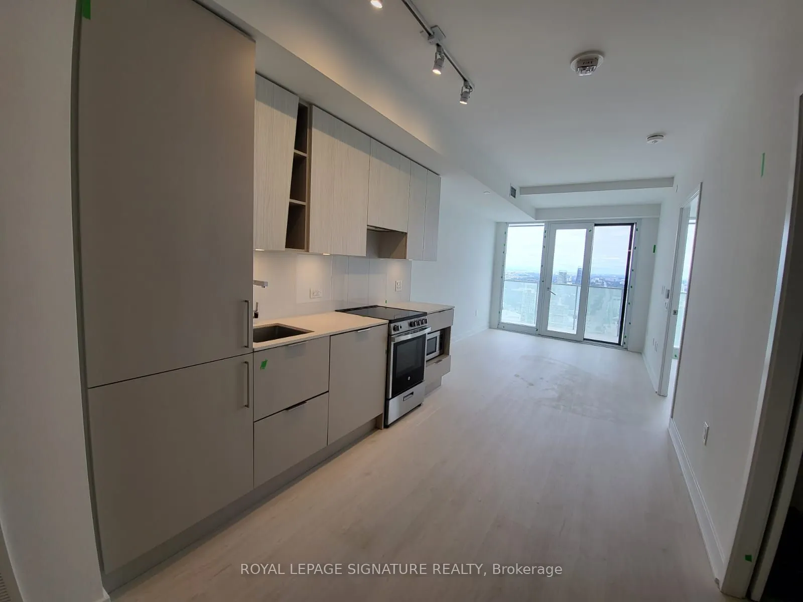 3900 Confederation Parkway, #4711