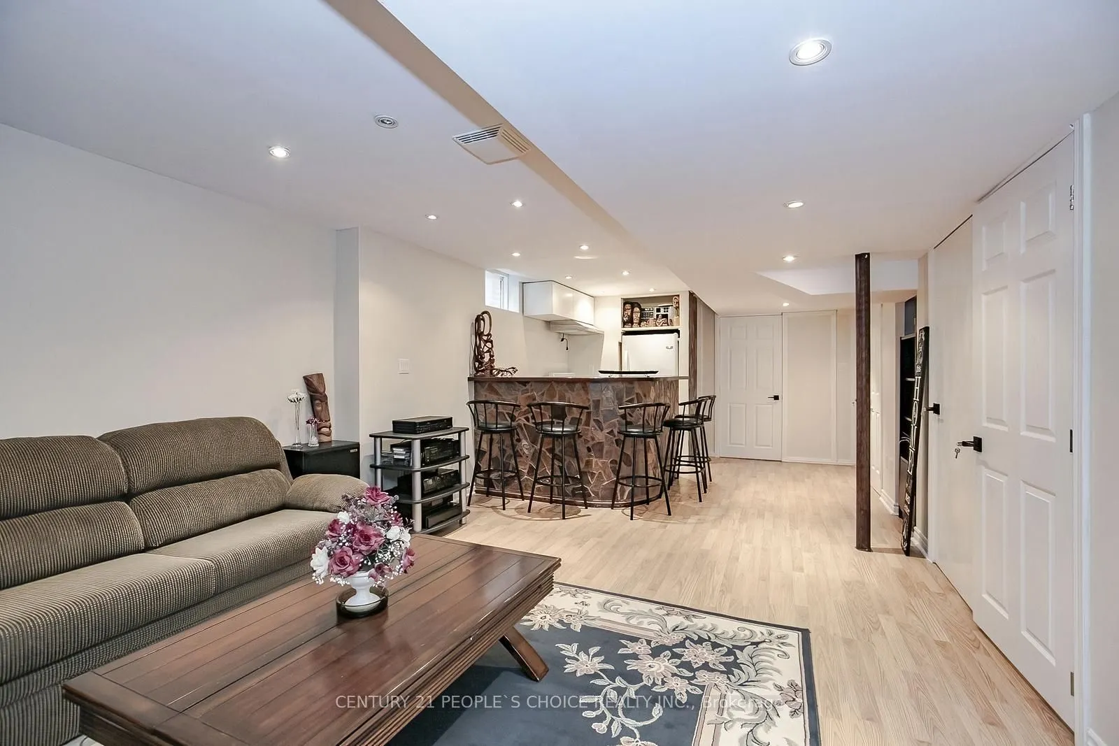 1 LAKE LOUISE Drive