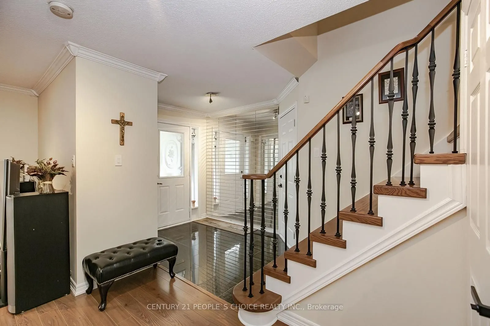 1 LAKE LOUISE Drive