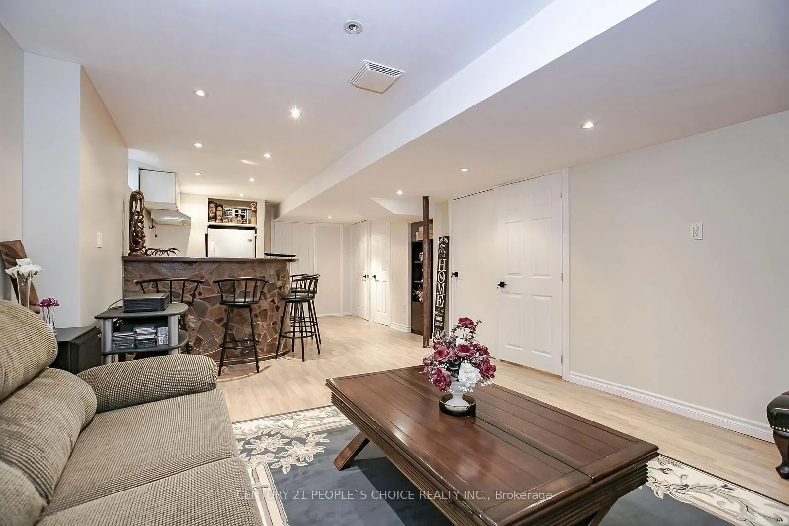 1 LAKE LOUISE Drive