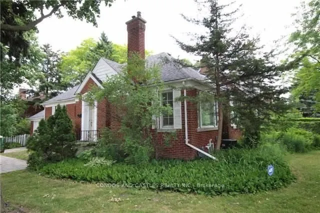 1 Glenellen Drive E
