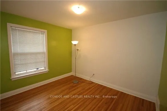 1 Glenellen Drive E