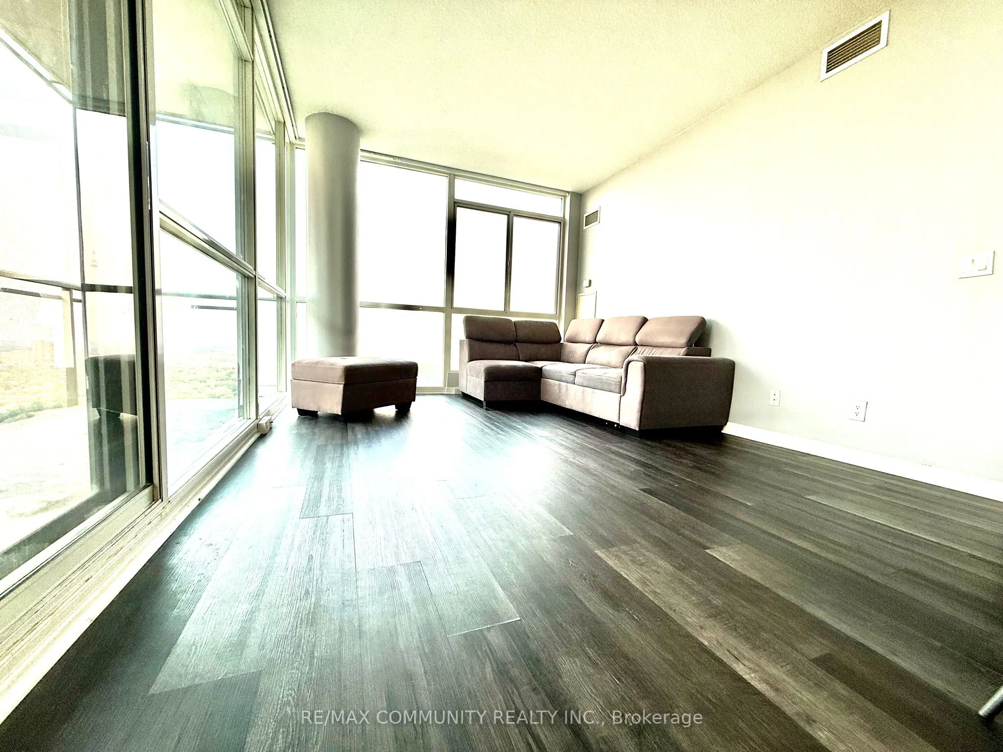 225 Webb Drive, #2707
