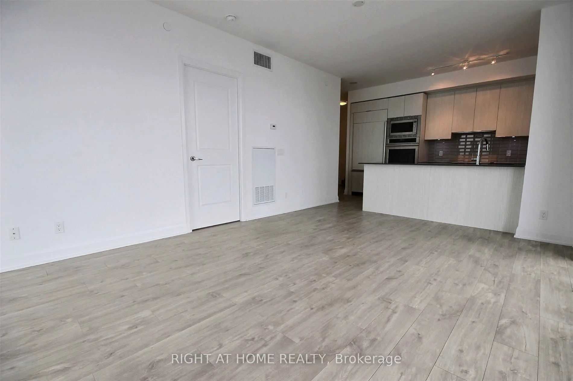 56 Annie Craig Drive, #1703