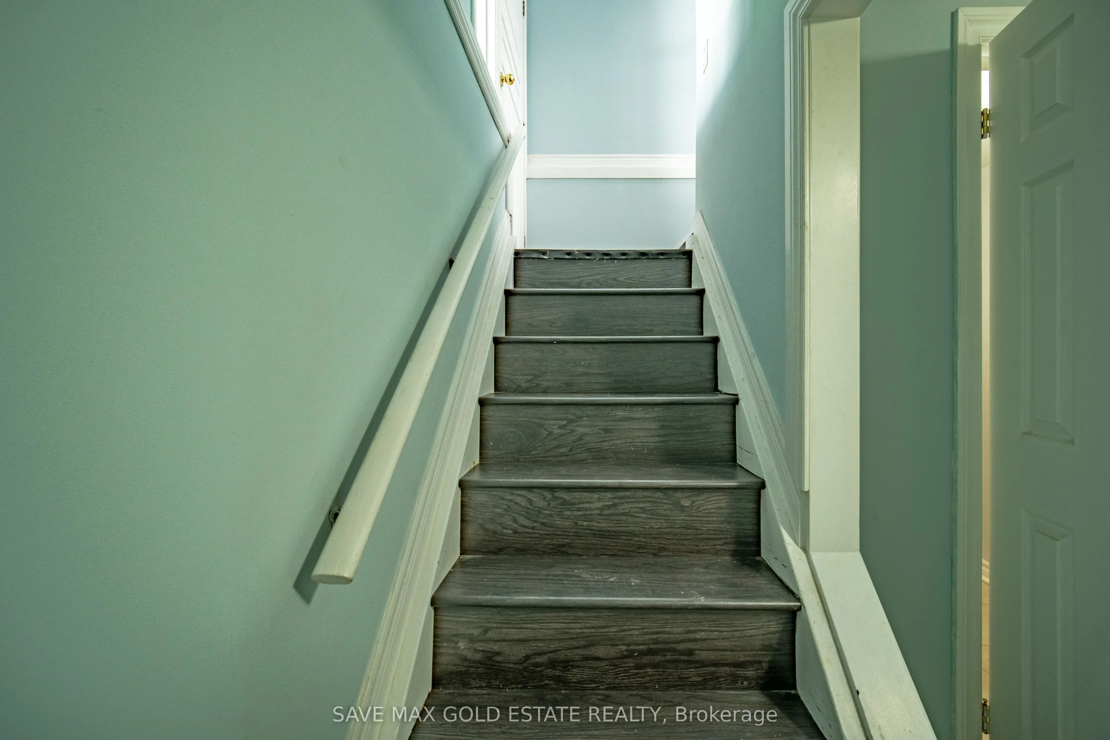 21 Stanley Court