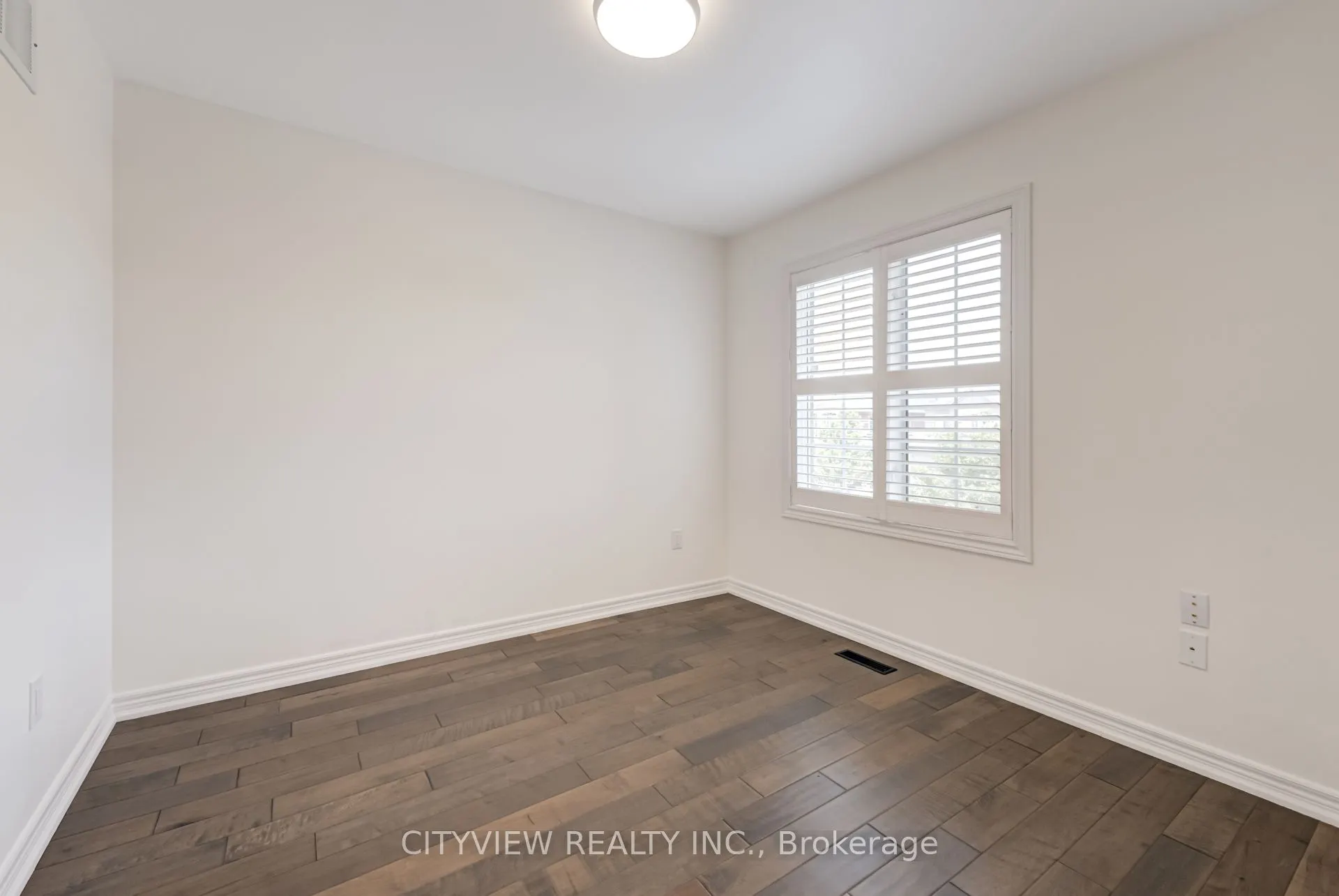 5842 Terrapark Trail