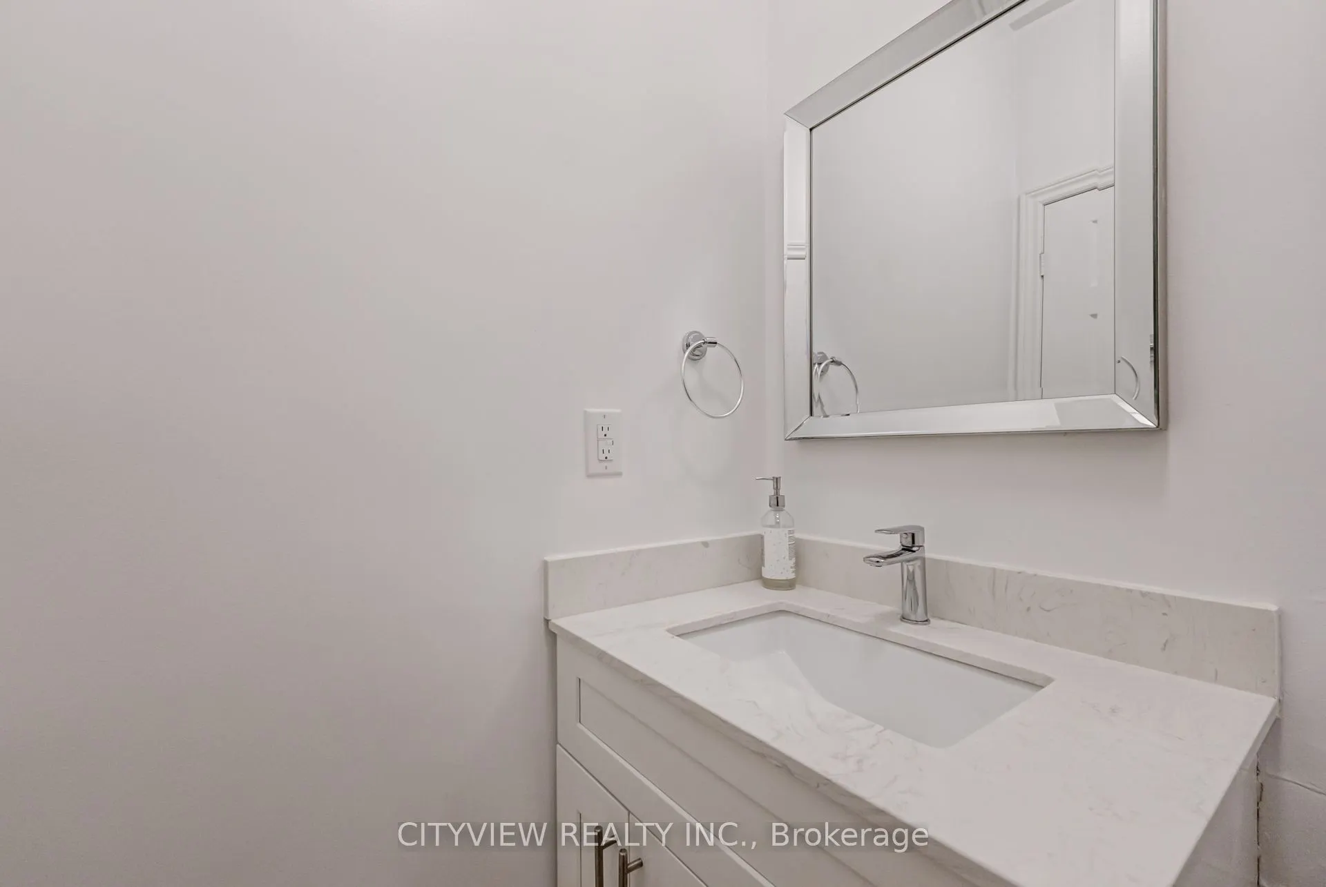 5842 Terrapark Trail