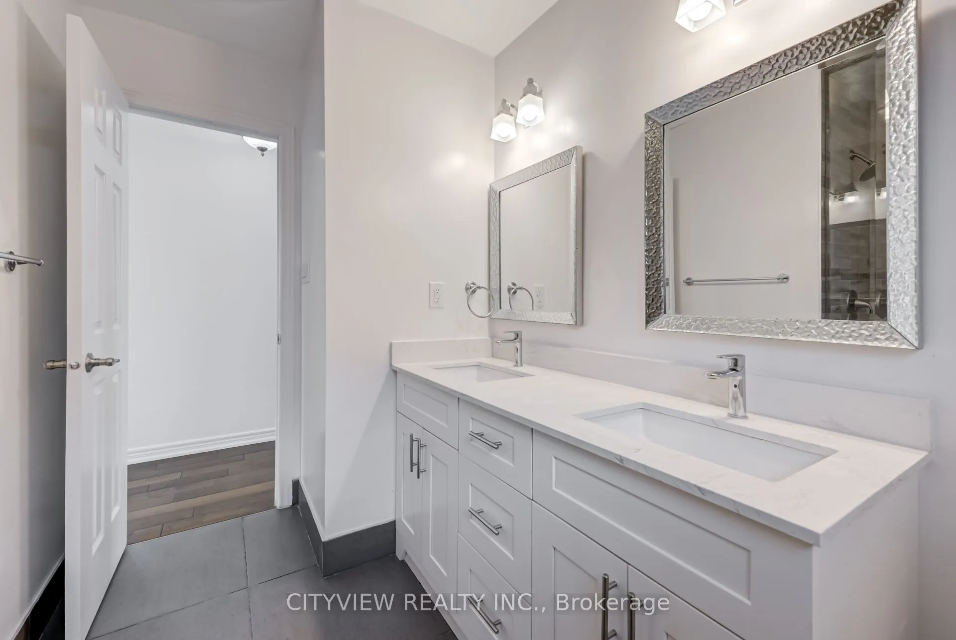 5842 Terrapark Trail