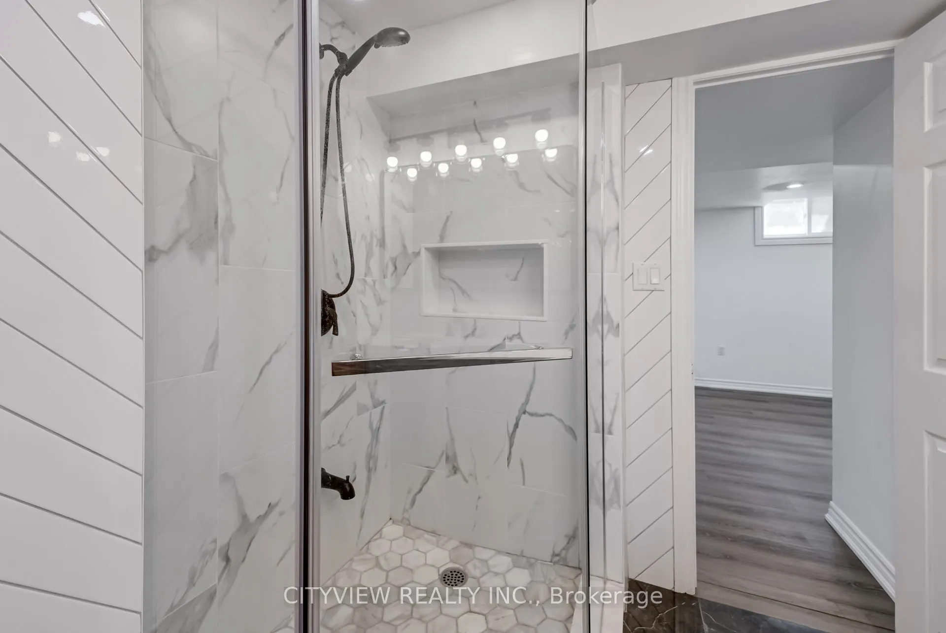 5842 Terrapark Trail
