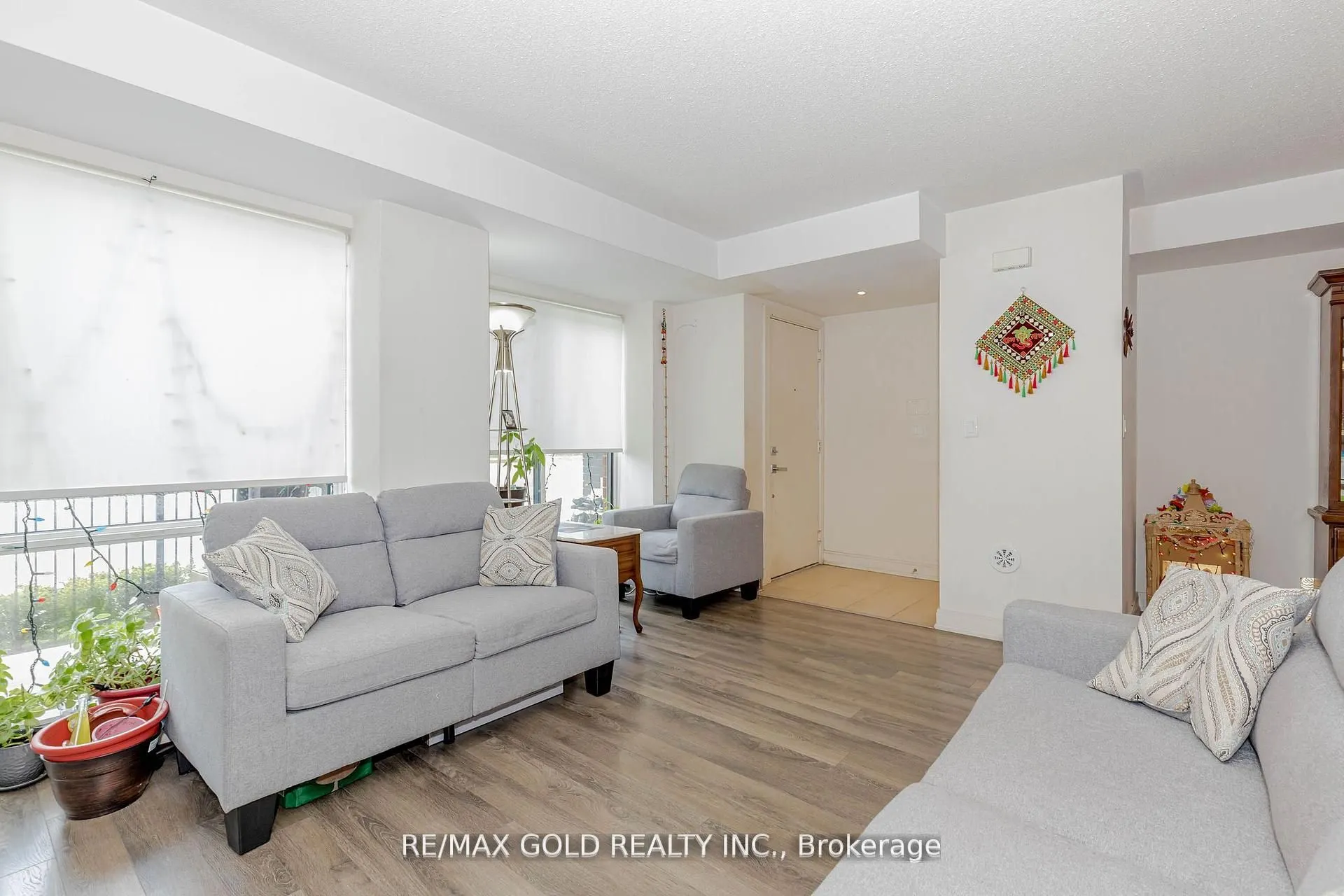 100 Dufay Road, #29