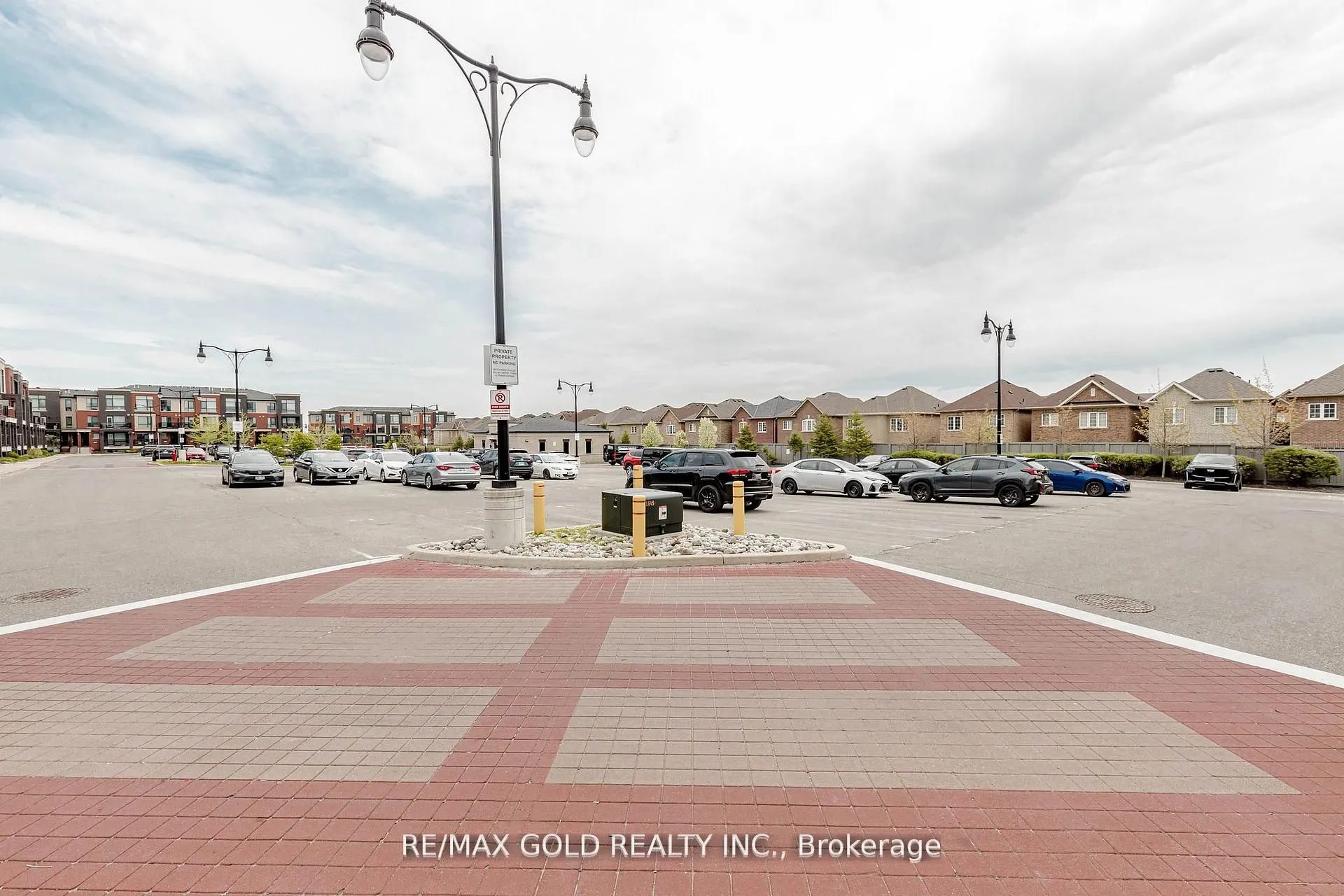 100 Dufay Road, #29