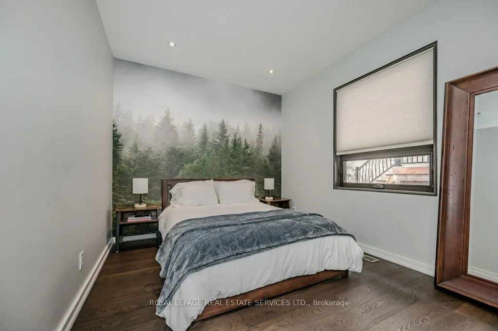 868 Danforth Place