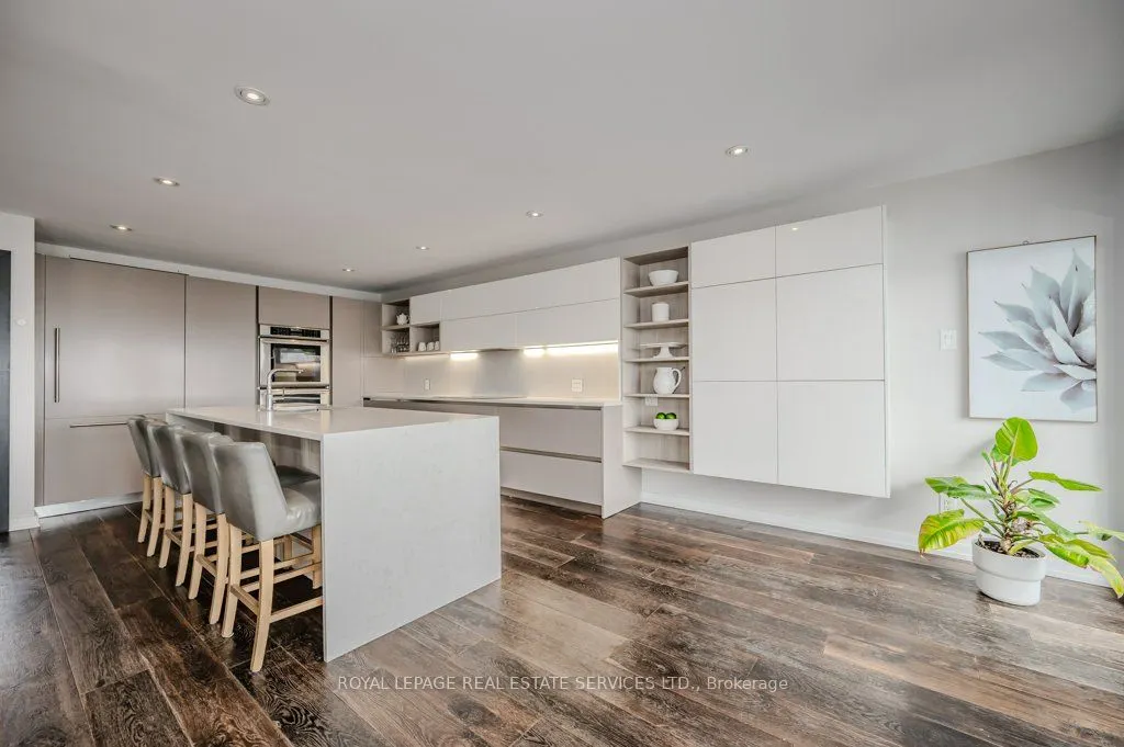 868 Danforth Place