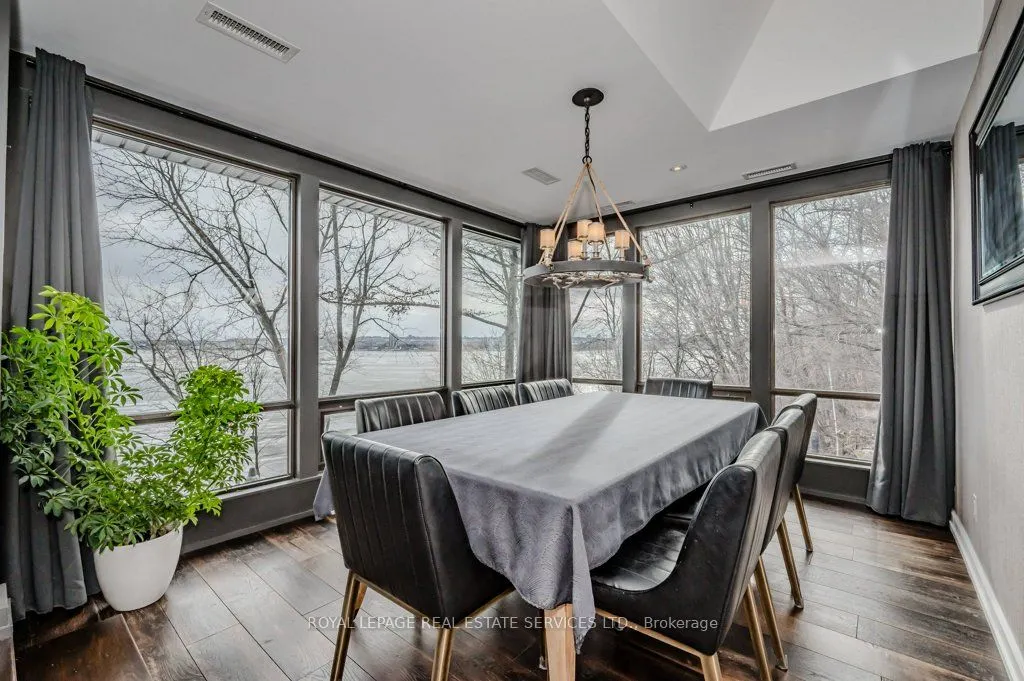 868 Danforth Place