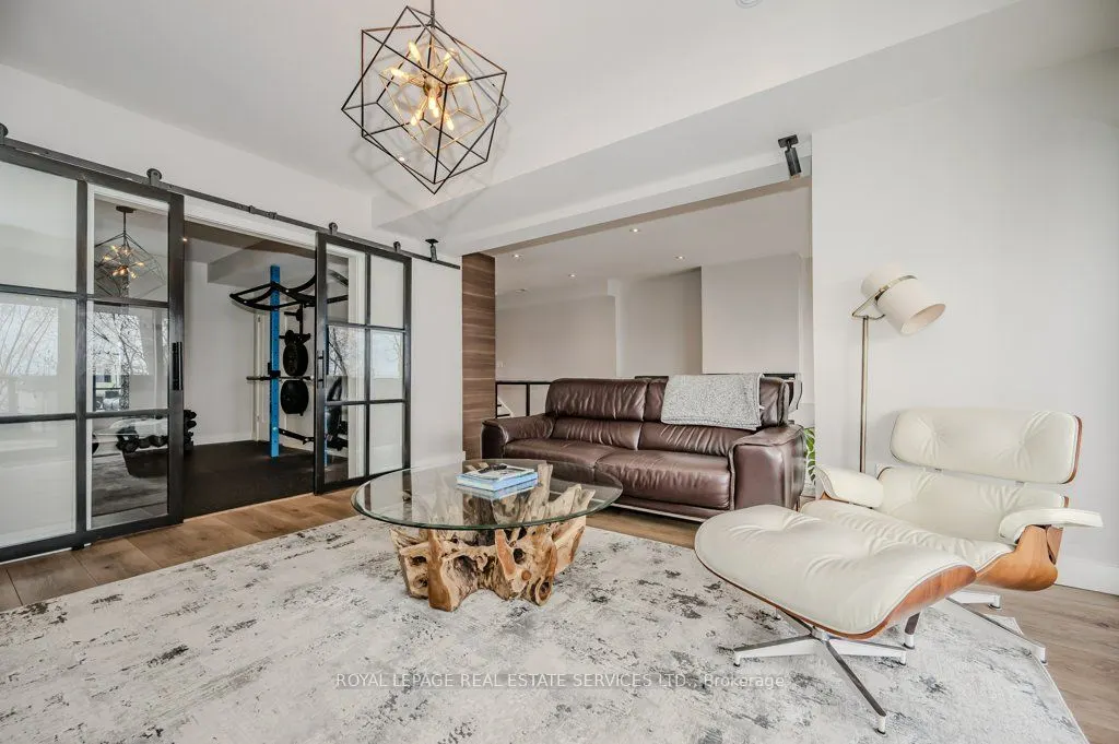 868 Danforth Place