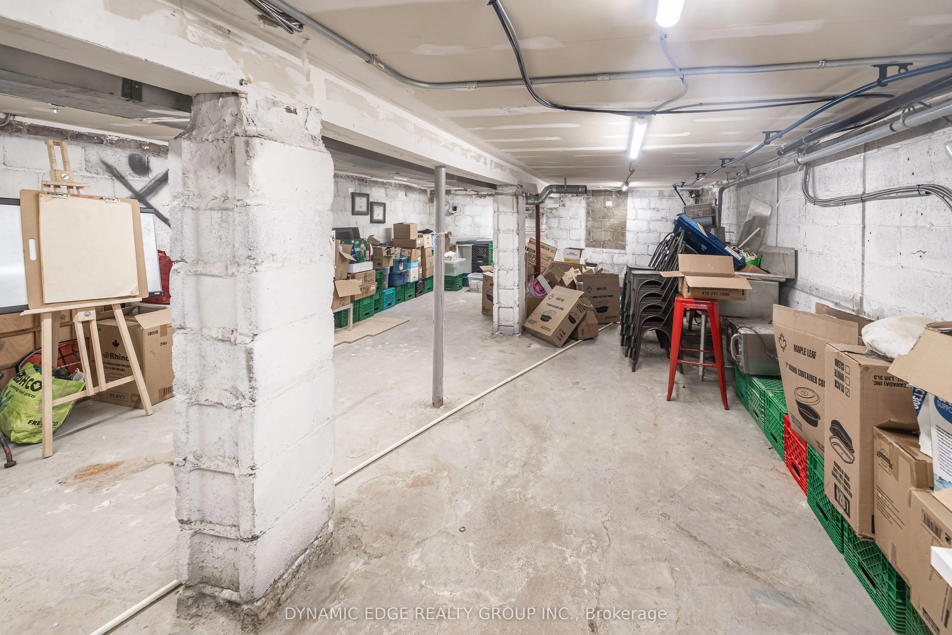 59 Lakeshore Road E