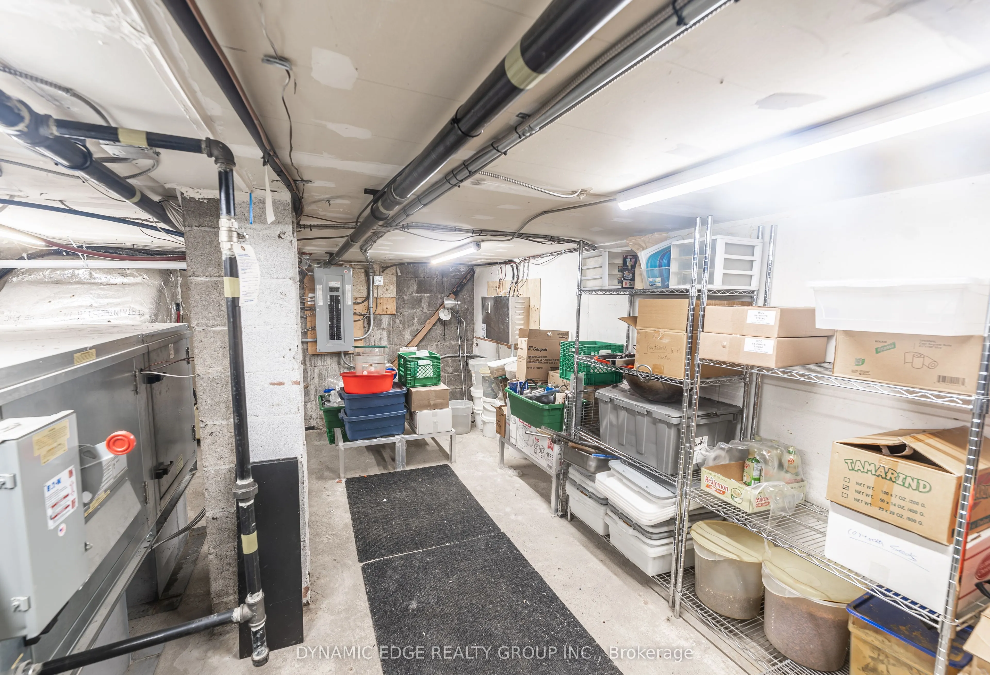 59 Lakeshore Road E