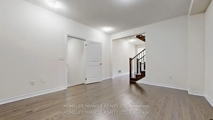 26 Calabria Drive