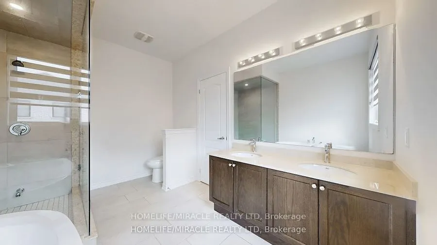 26 Calabria Drive