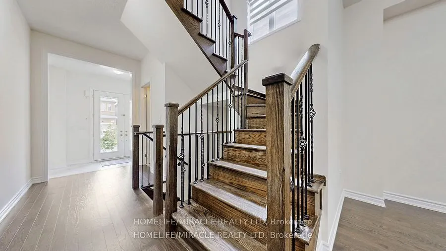 26 Calabria Drive