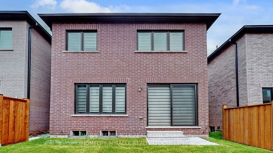 26 Calabria Drive
