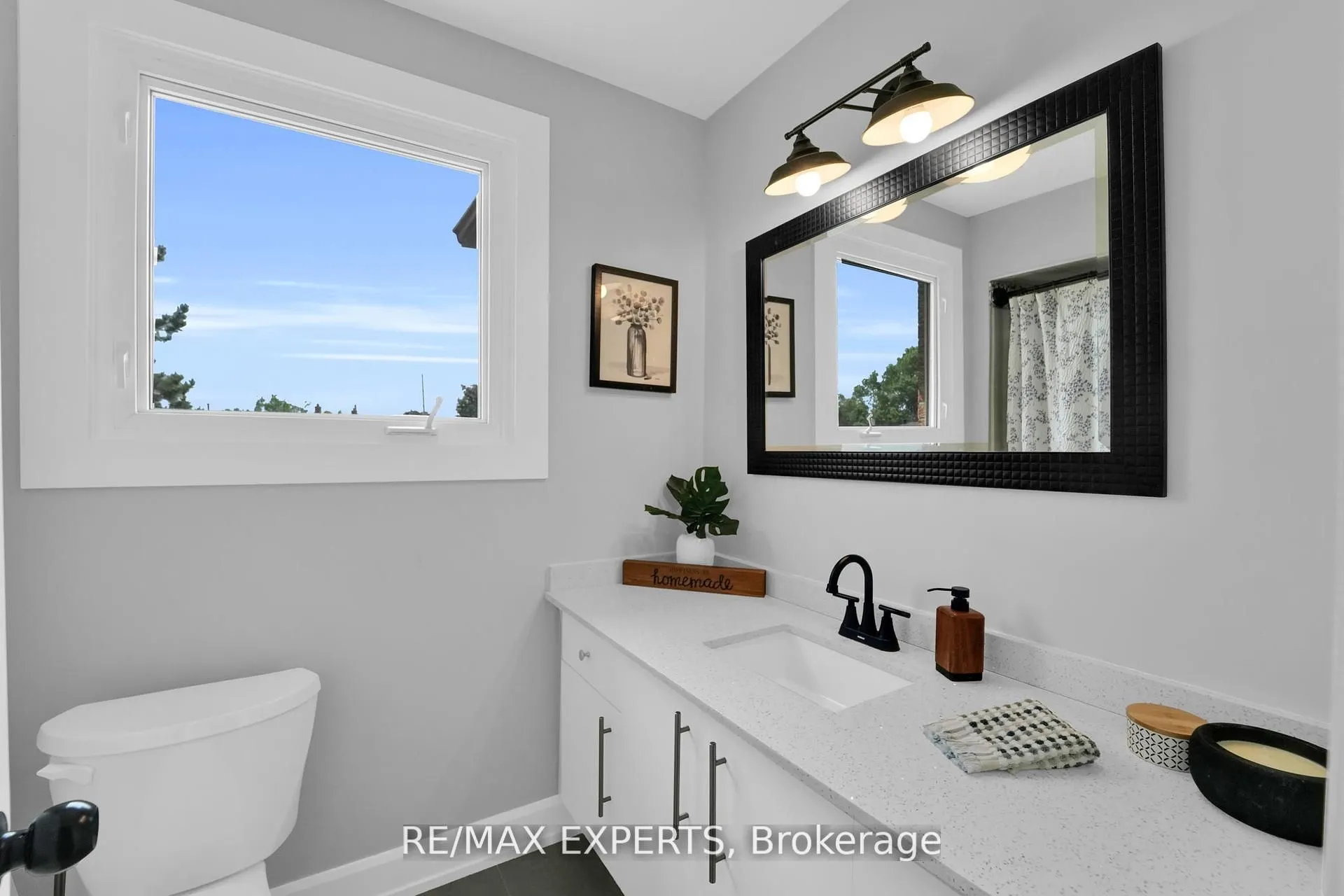 67 De Rose Avenue