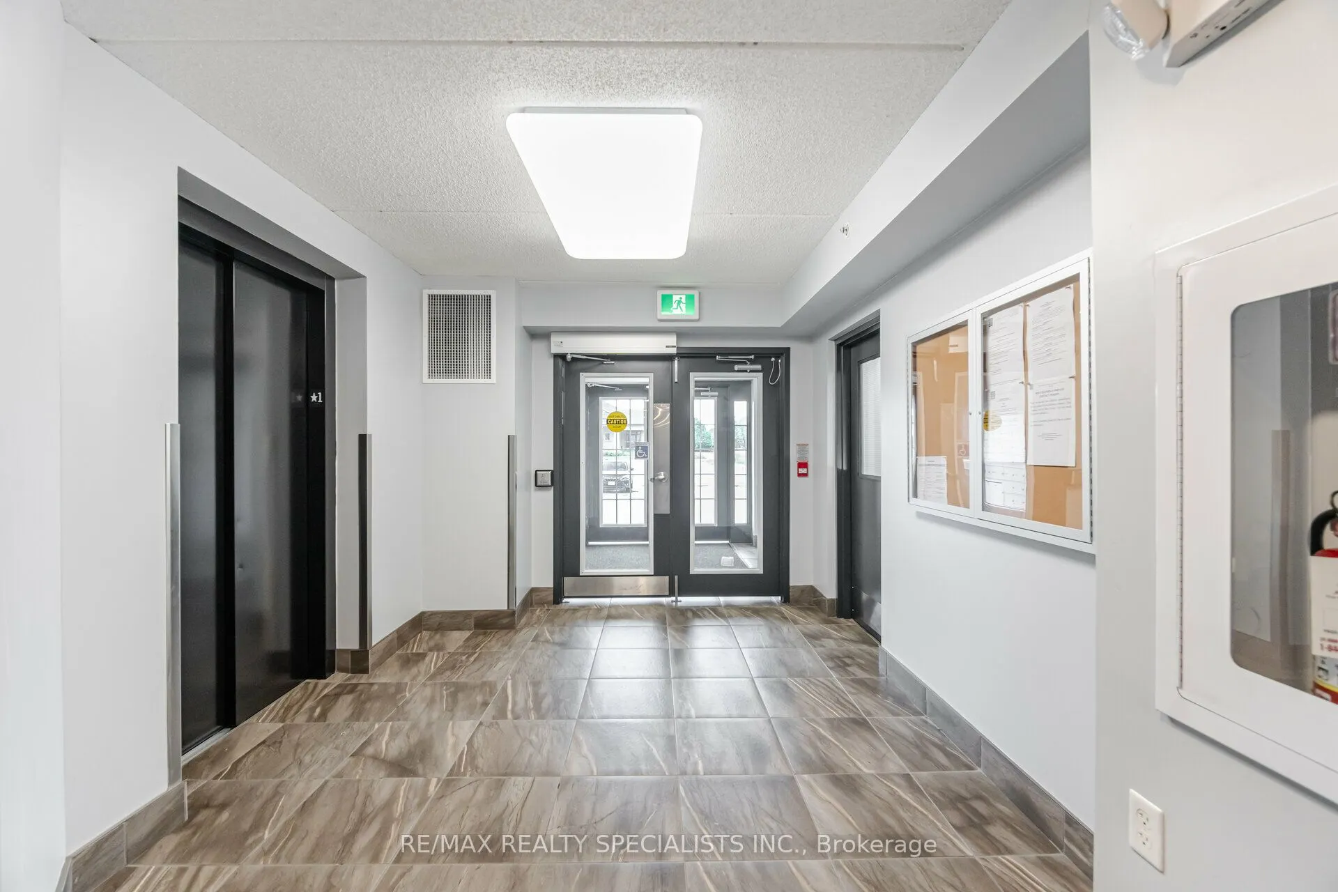 1460 Main Street E, #403