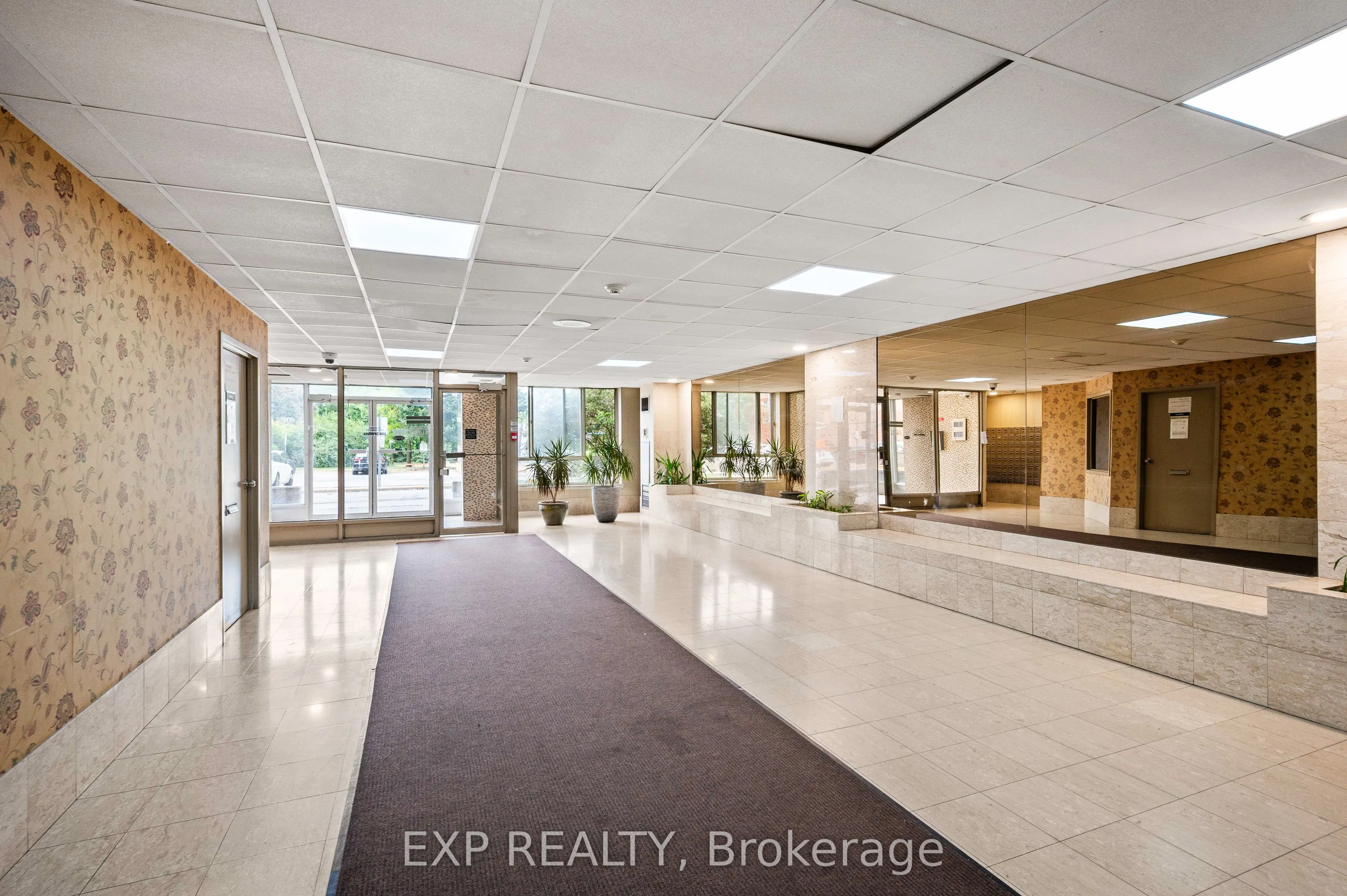 2470 Eglinton Avenue W, #307