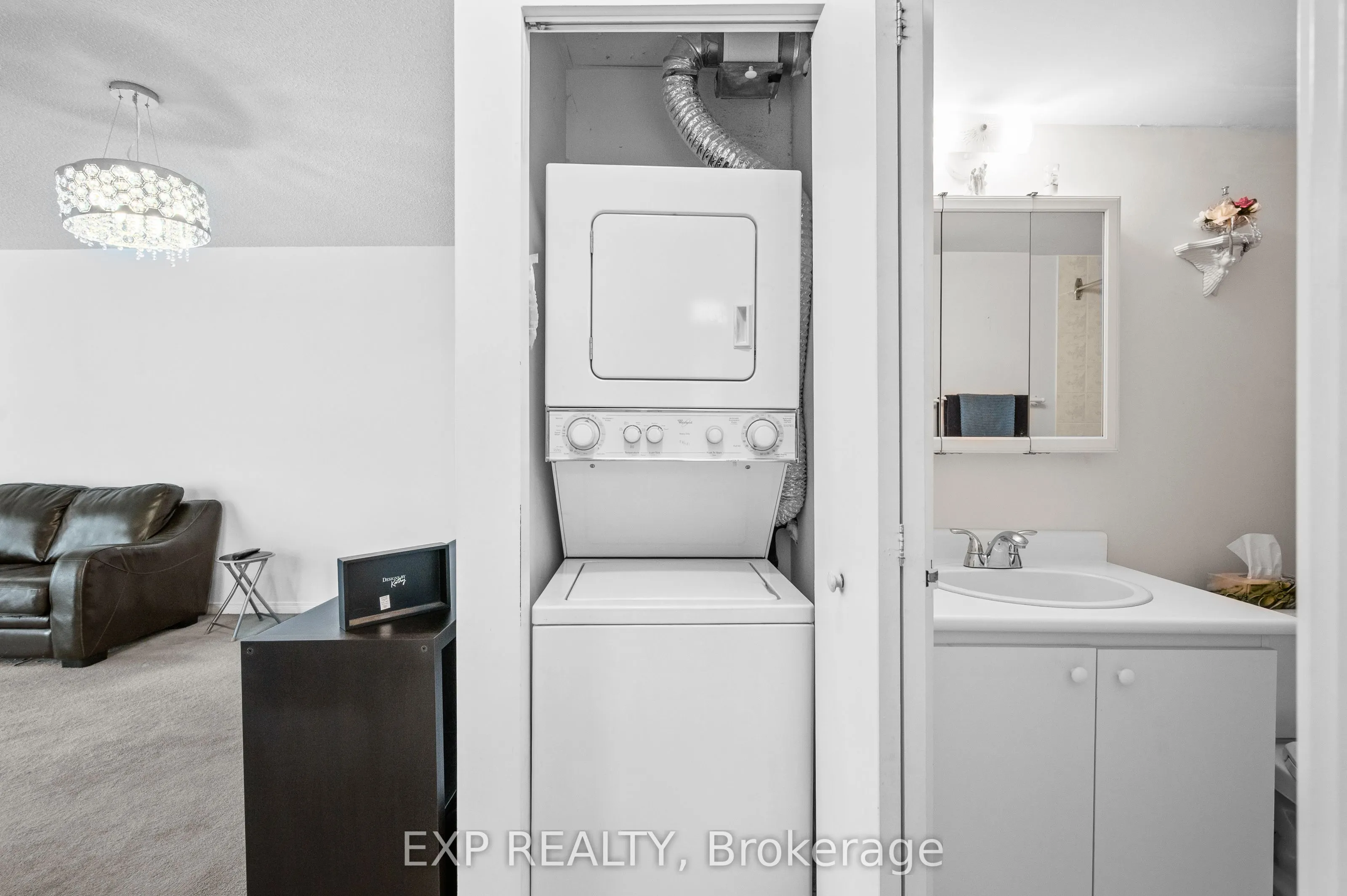 2470 Eglinton Avenue W, #307