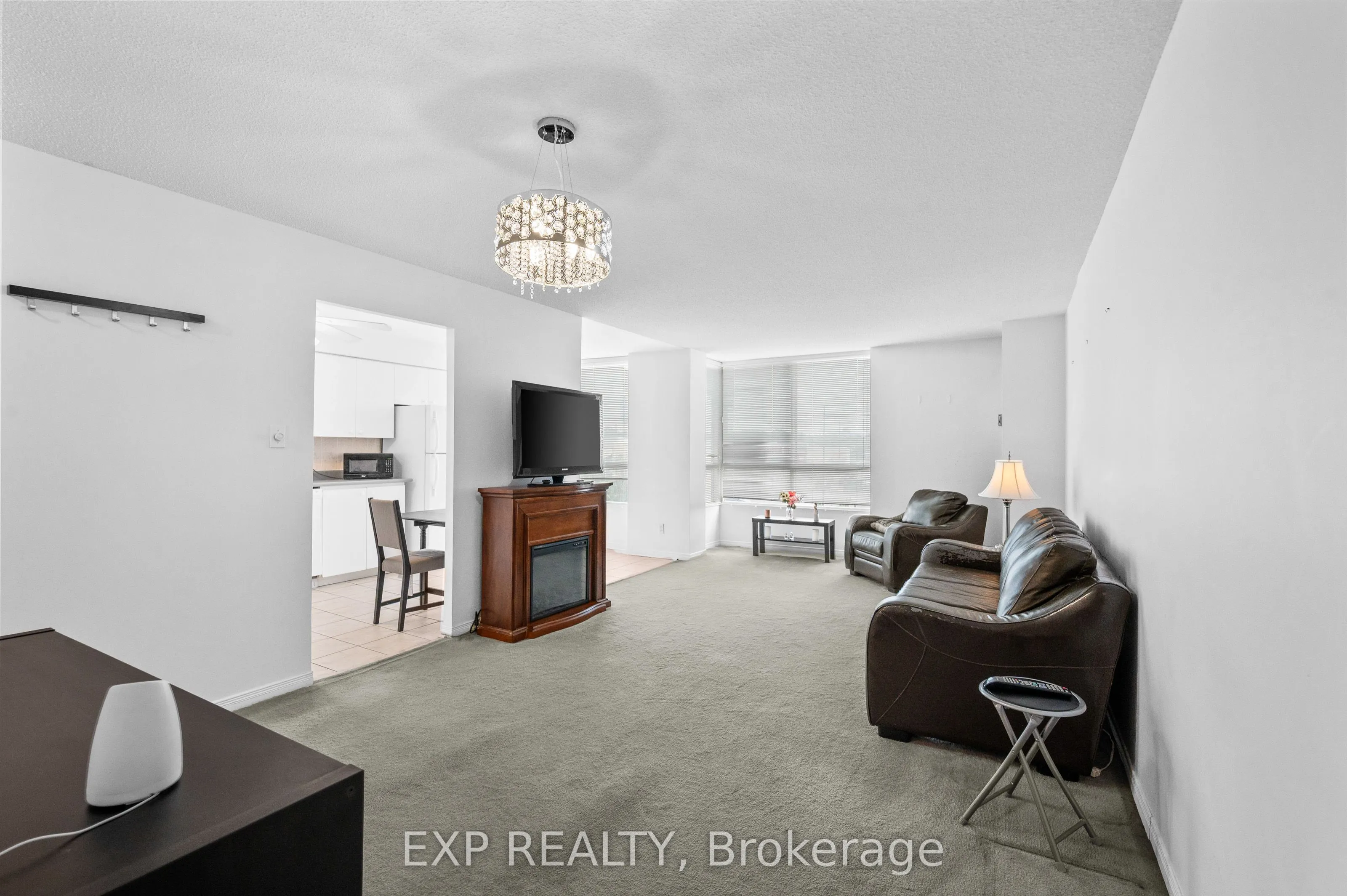 2470 Eglinton Avenue W, #307