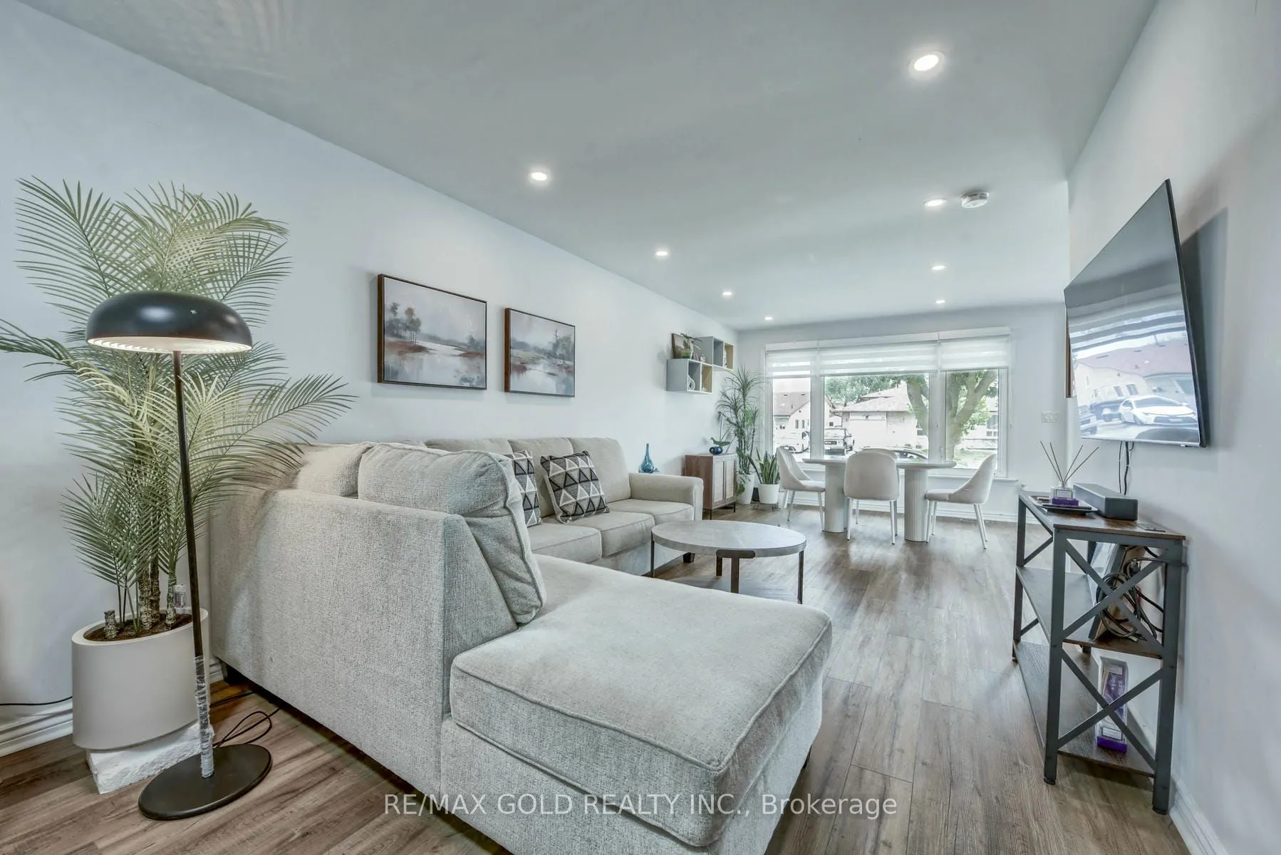 70 Wilton Drive