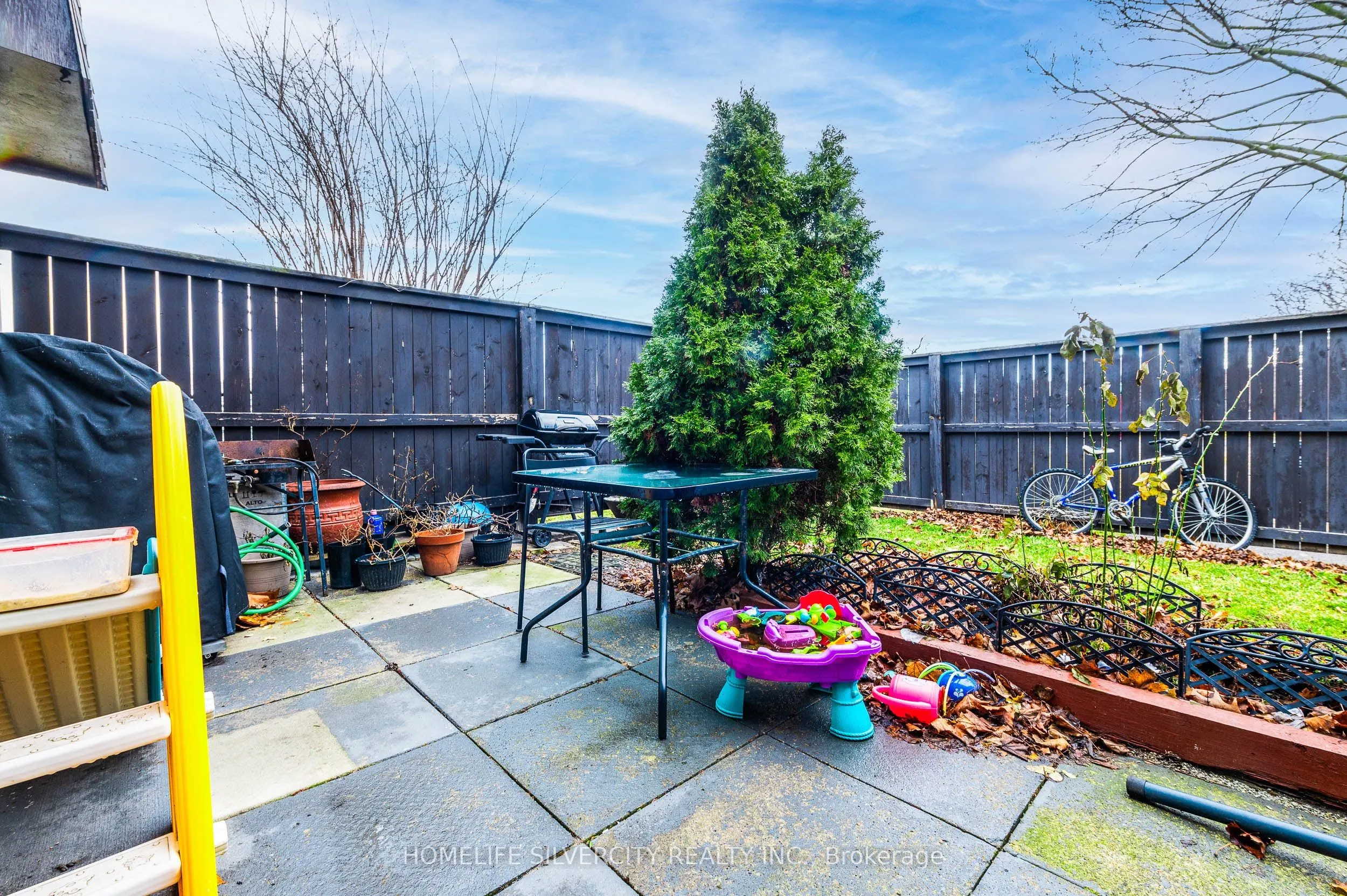 25 Briar Path, #39