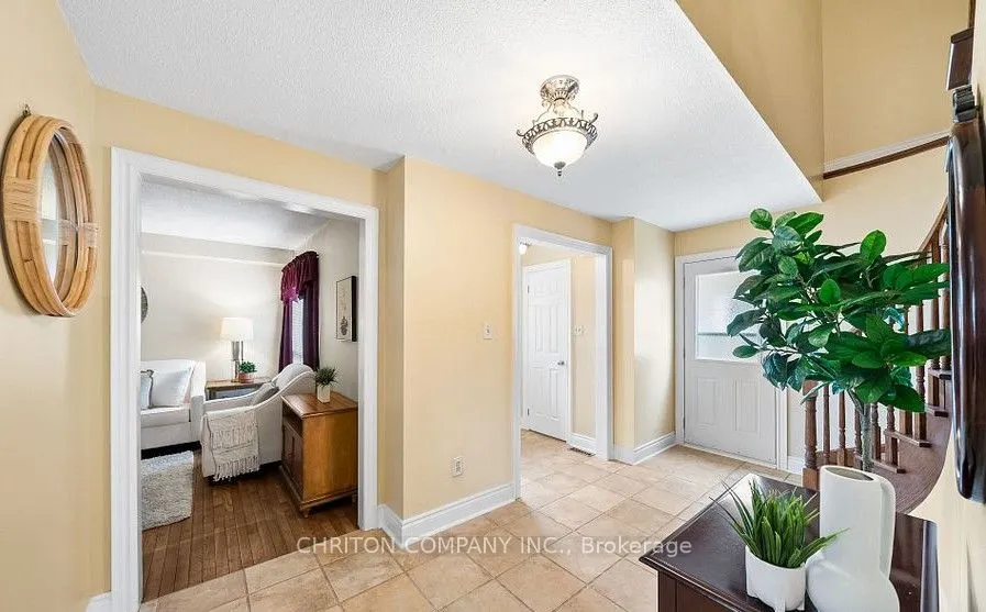 1078 Lovingston Crescent
