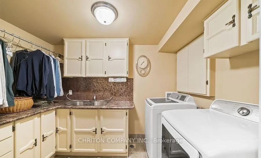 1078 Lovingston Crescent