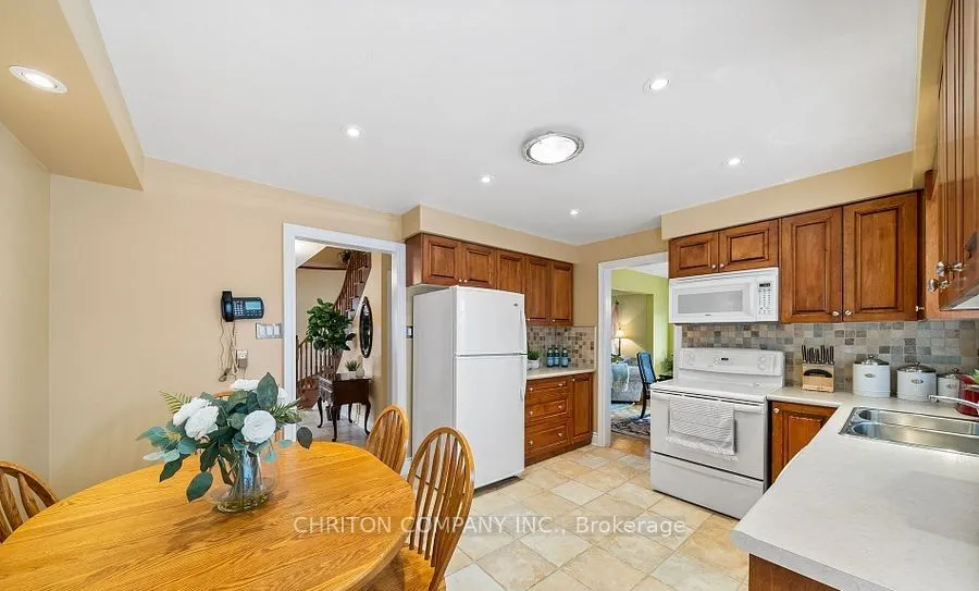 1078 Lovingston Crescent