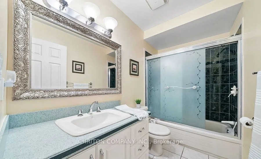 1078 Lovingston Crescent