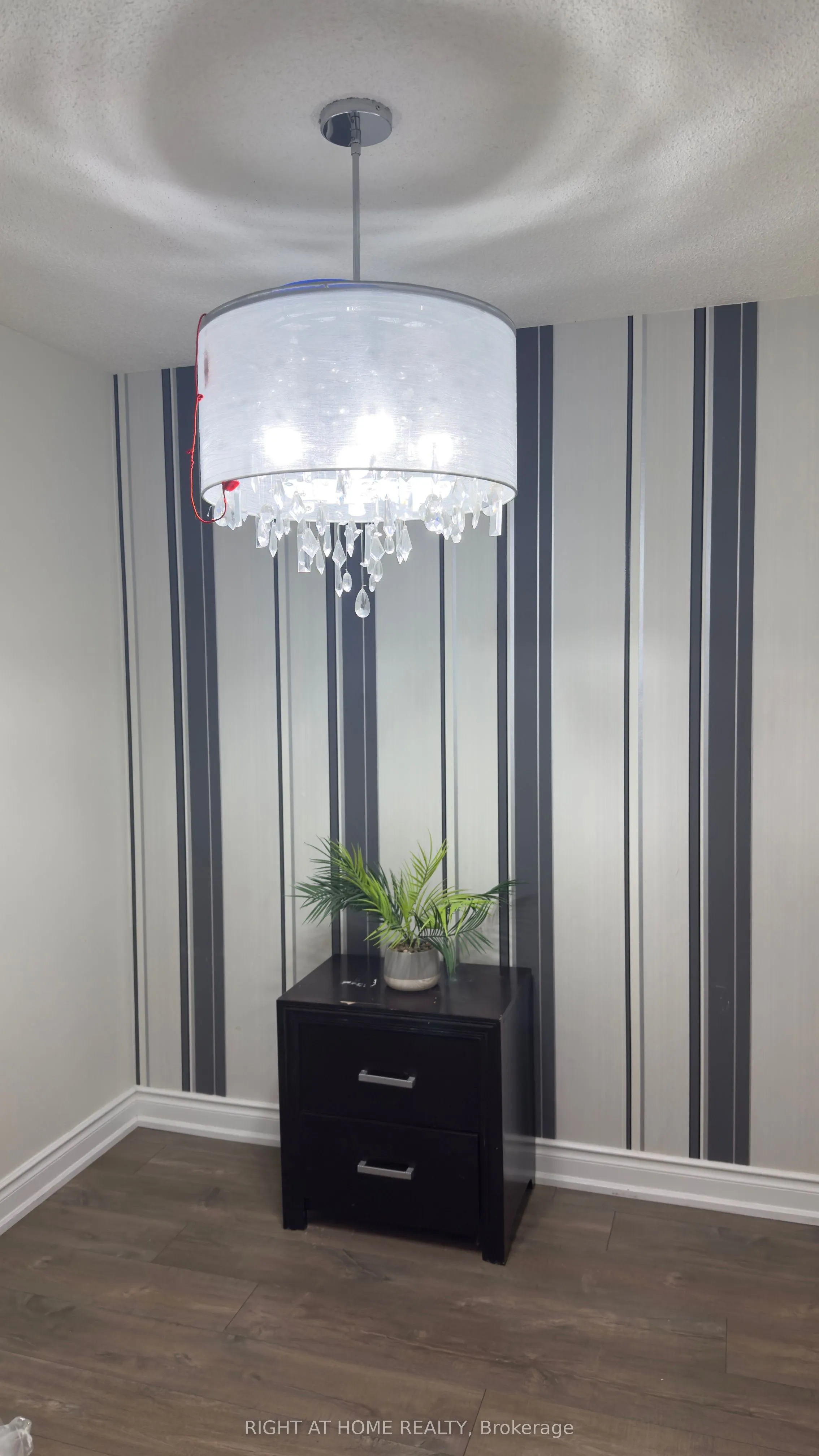 310 BURNHAMTHORPE Road W, #3303