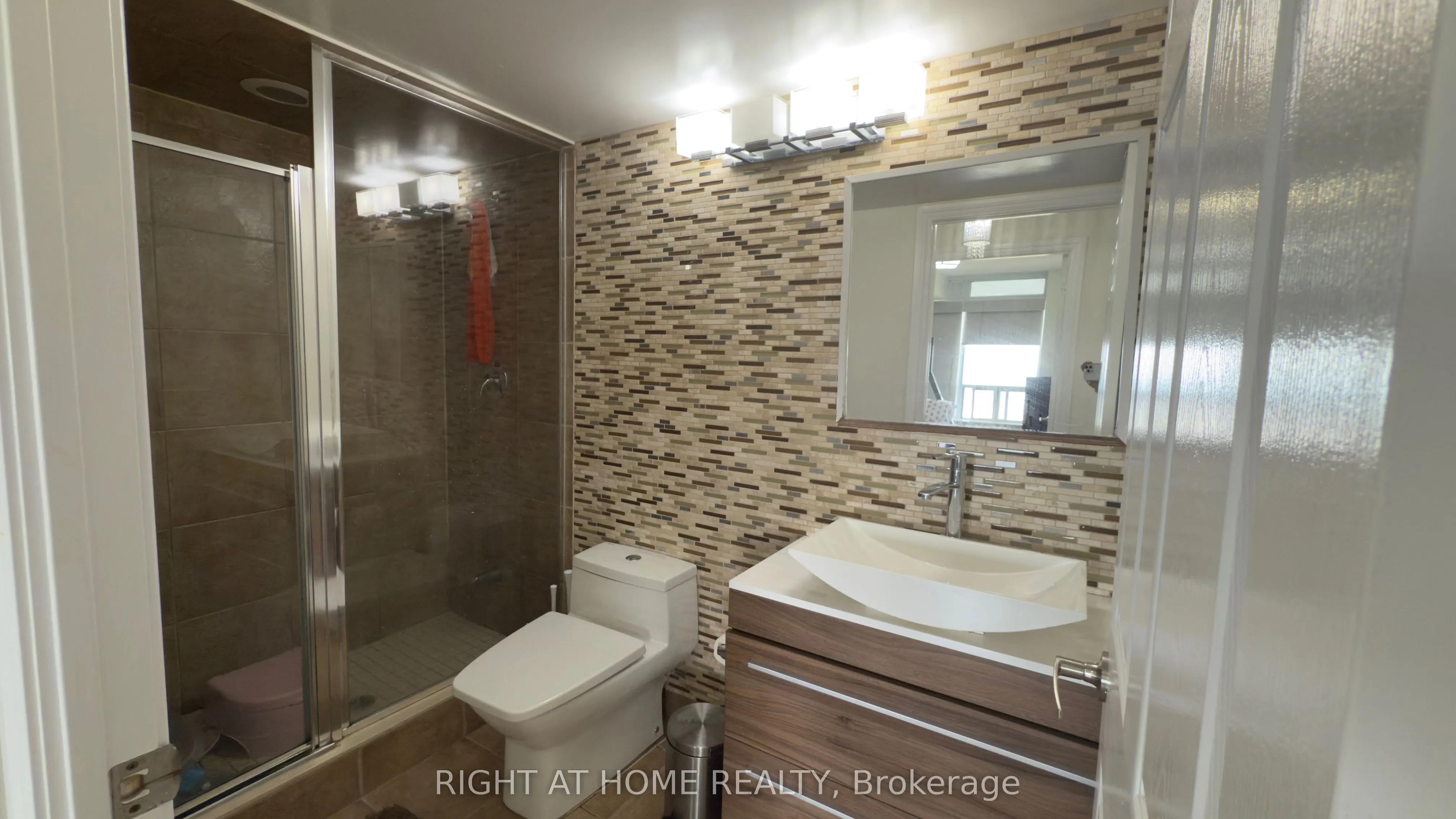 310 BURNHAMTHORPE Road W, #3303