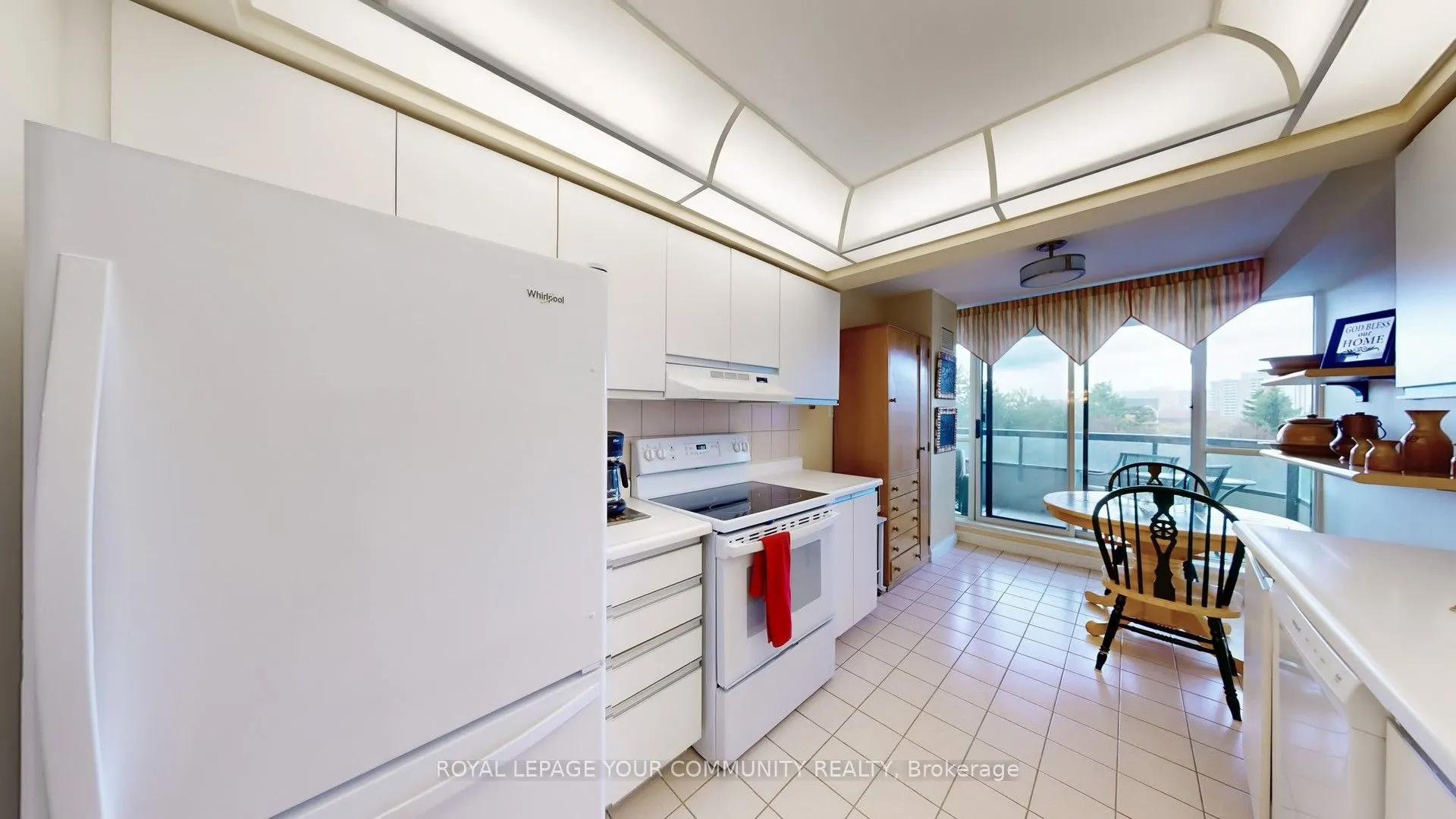 24 Hanover Road, #404