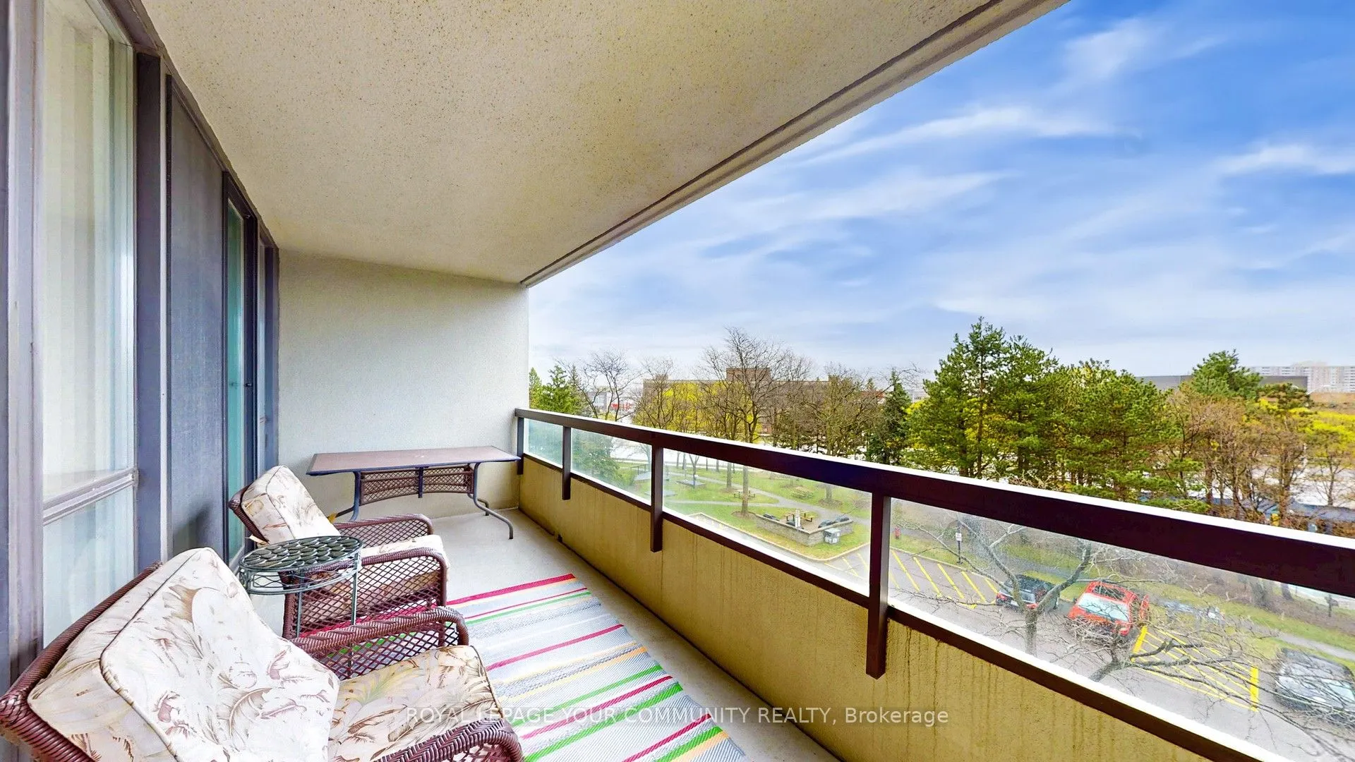 24 Hanover Road, #404