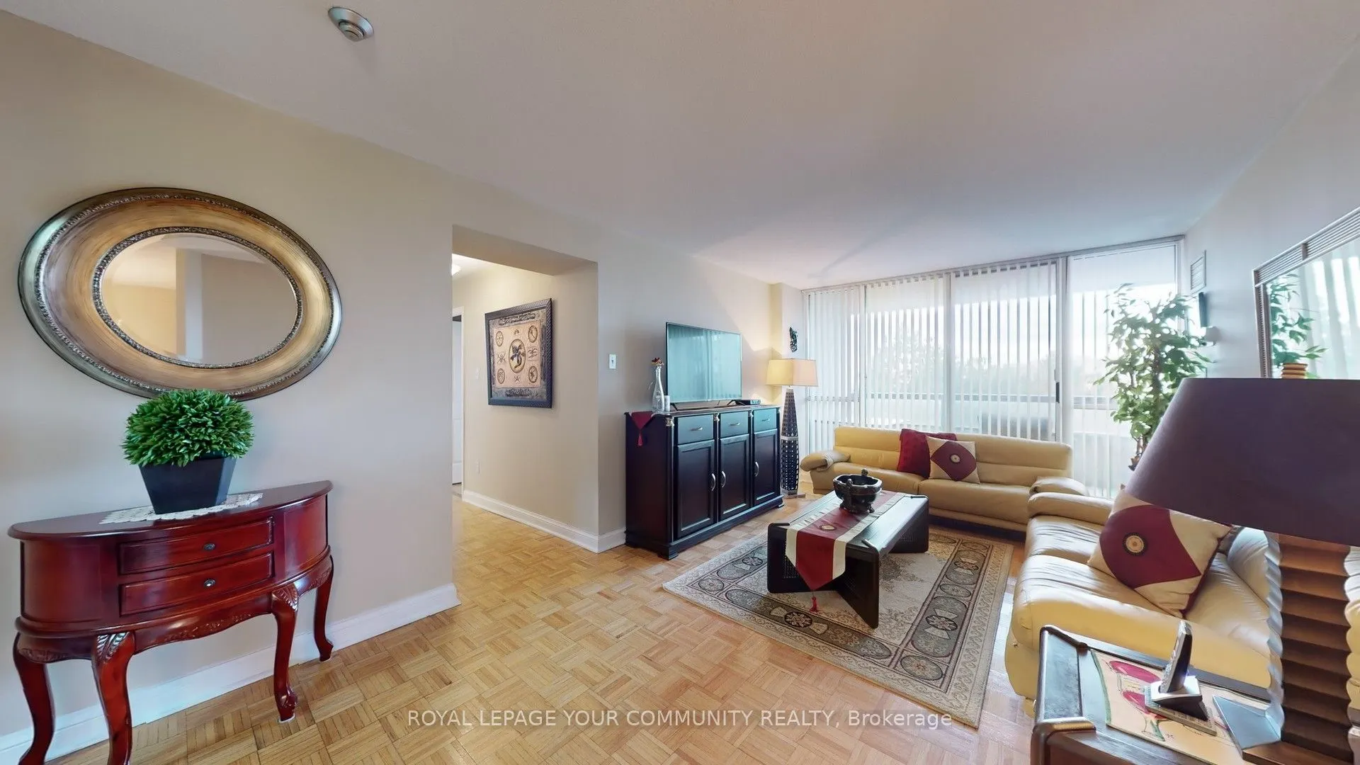 24 Hanover Road, #404
