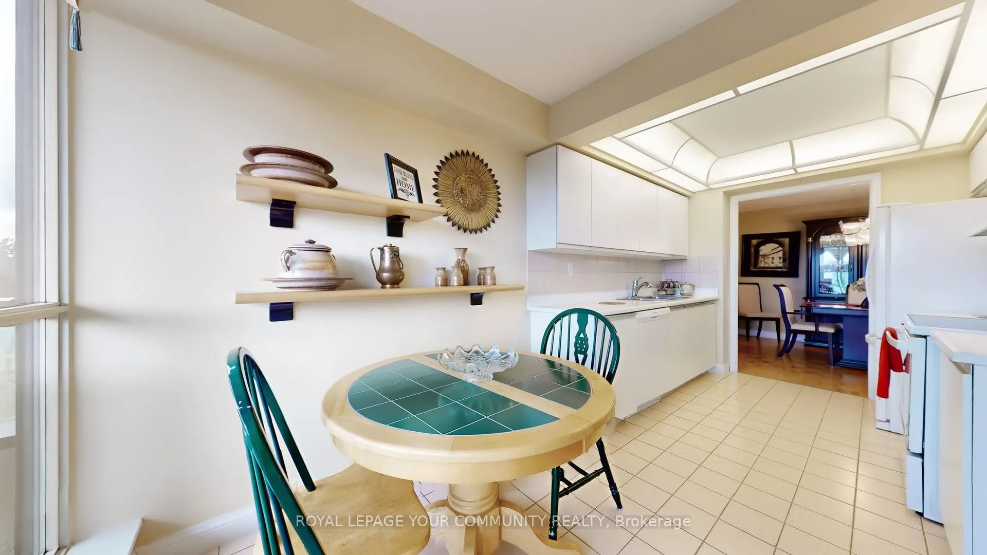 24 Hanover Road, #404