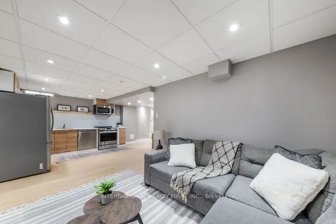 52 Donaghedy Drive