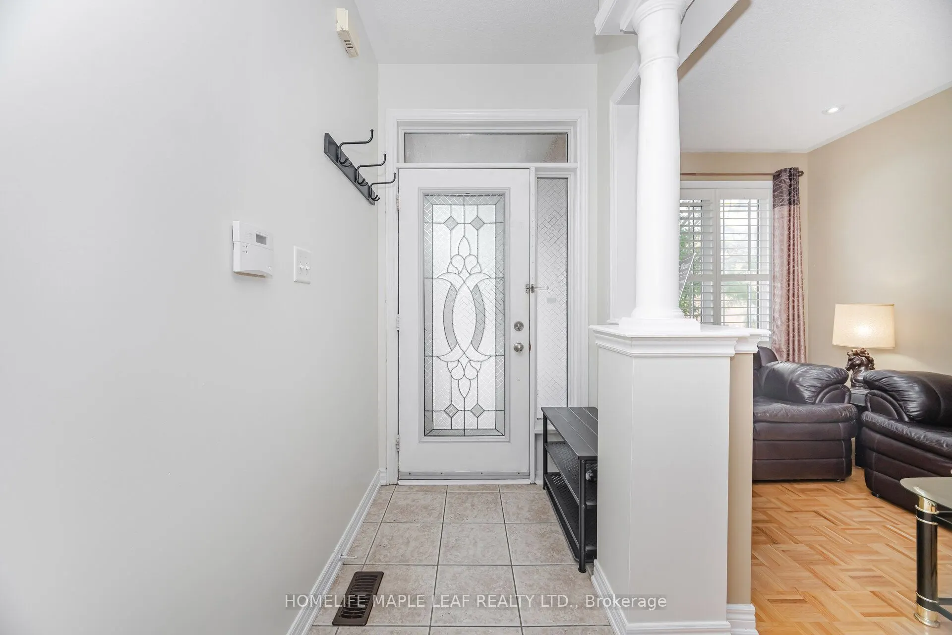 17 Eaglefield Gate