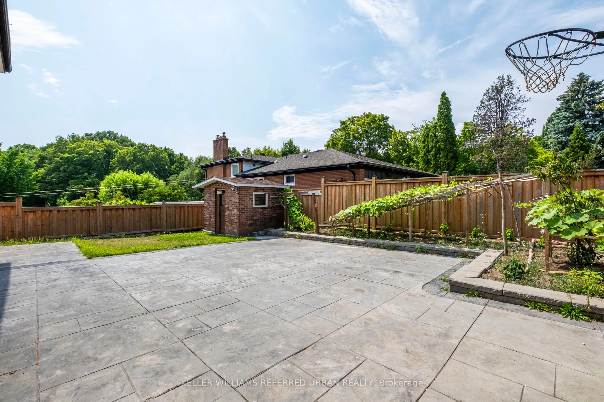 12 Eldorado Court