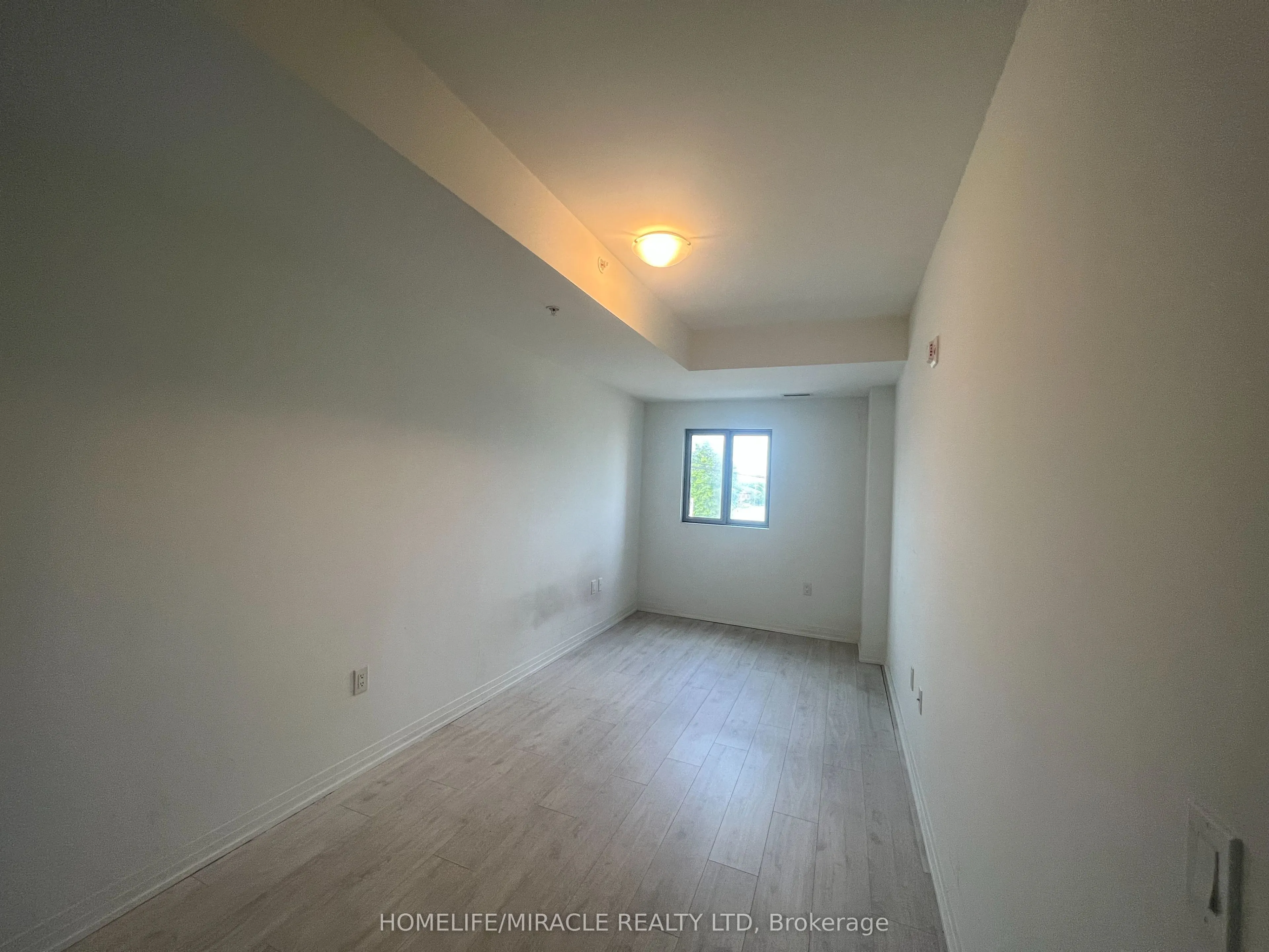 408 Brown's Line, #307