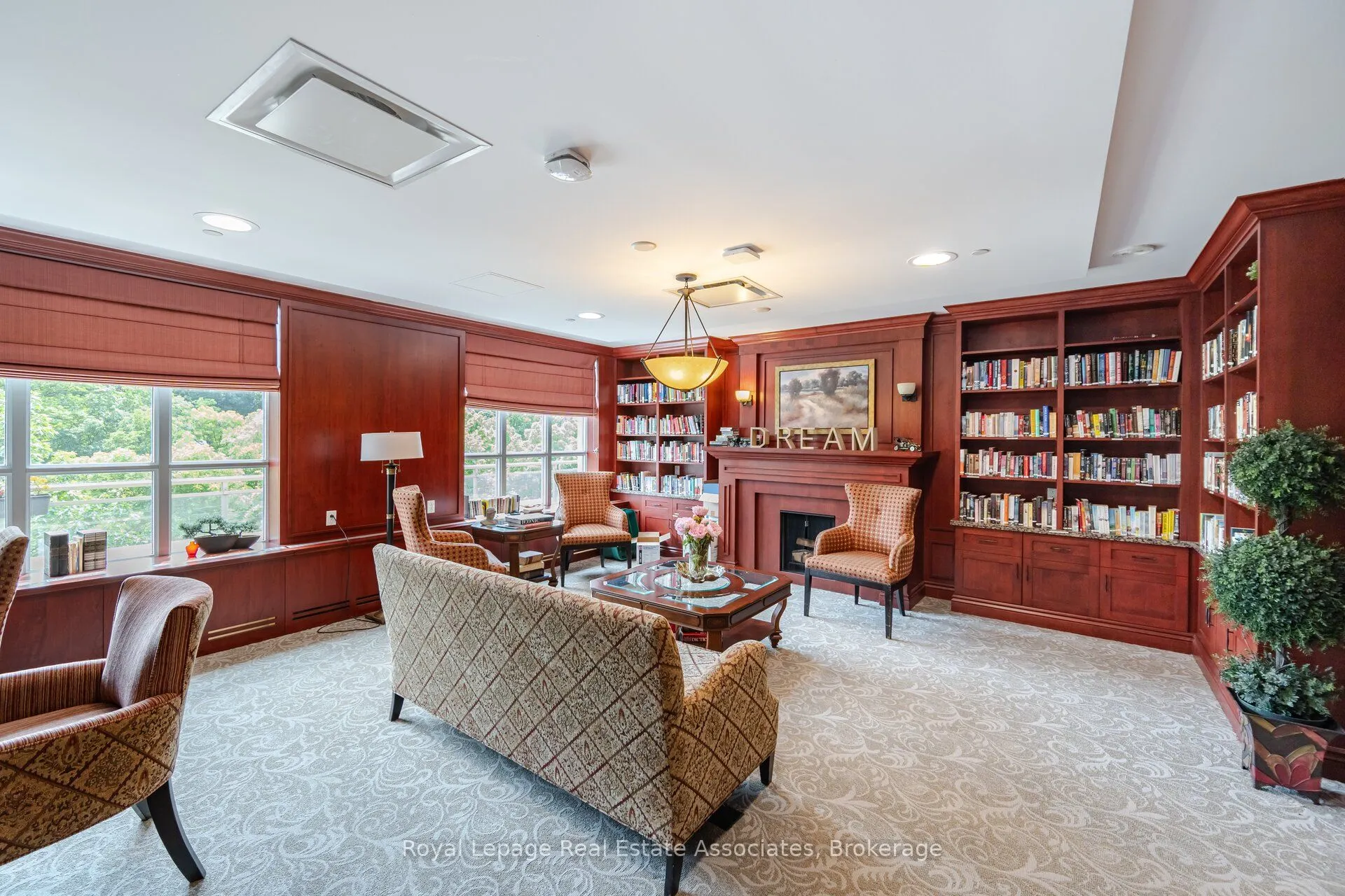 1665 The Collegeway, #1704