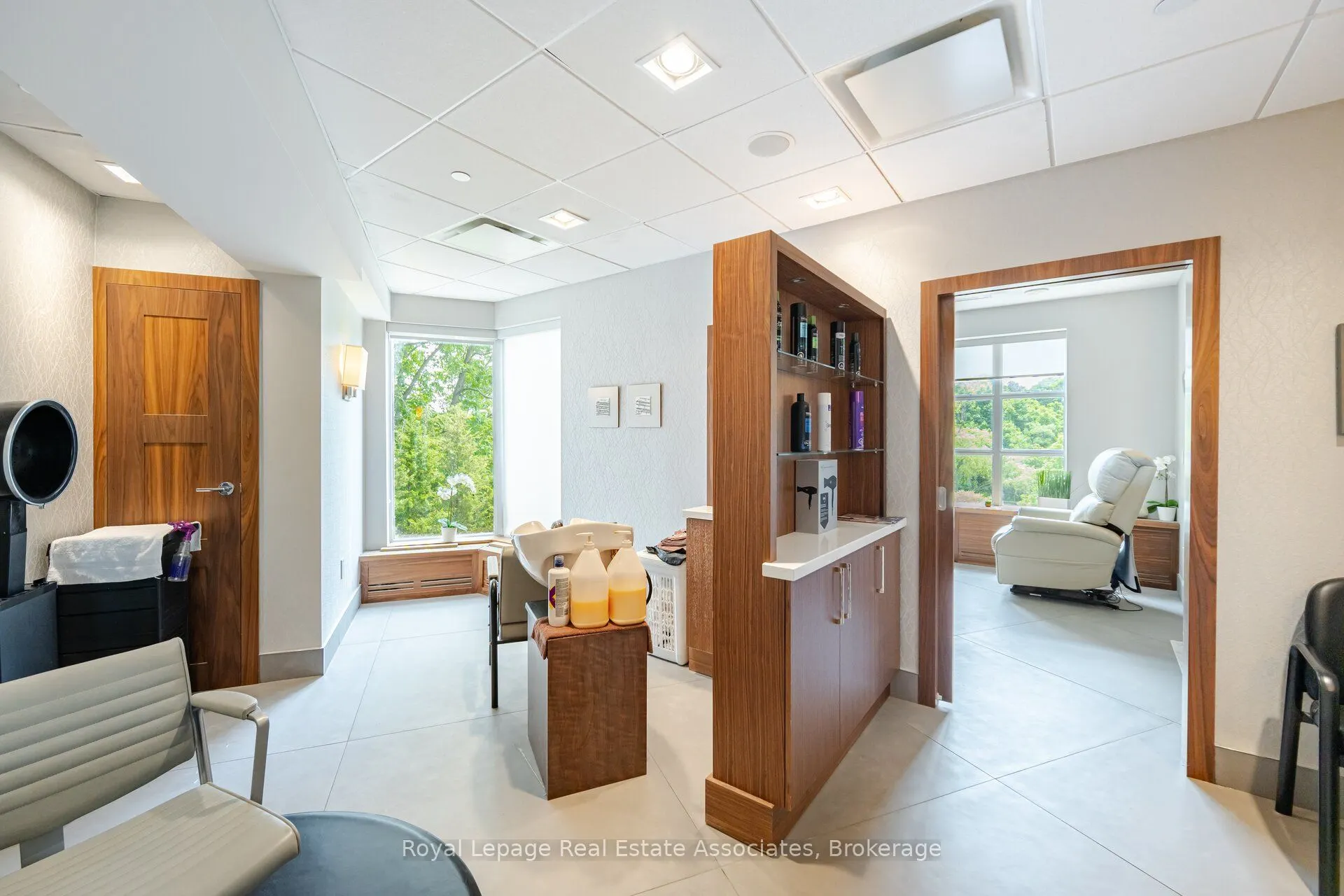 1665 The Collegeway, #1704
